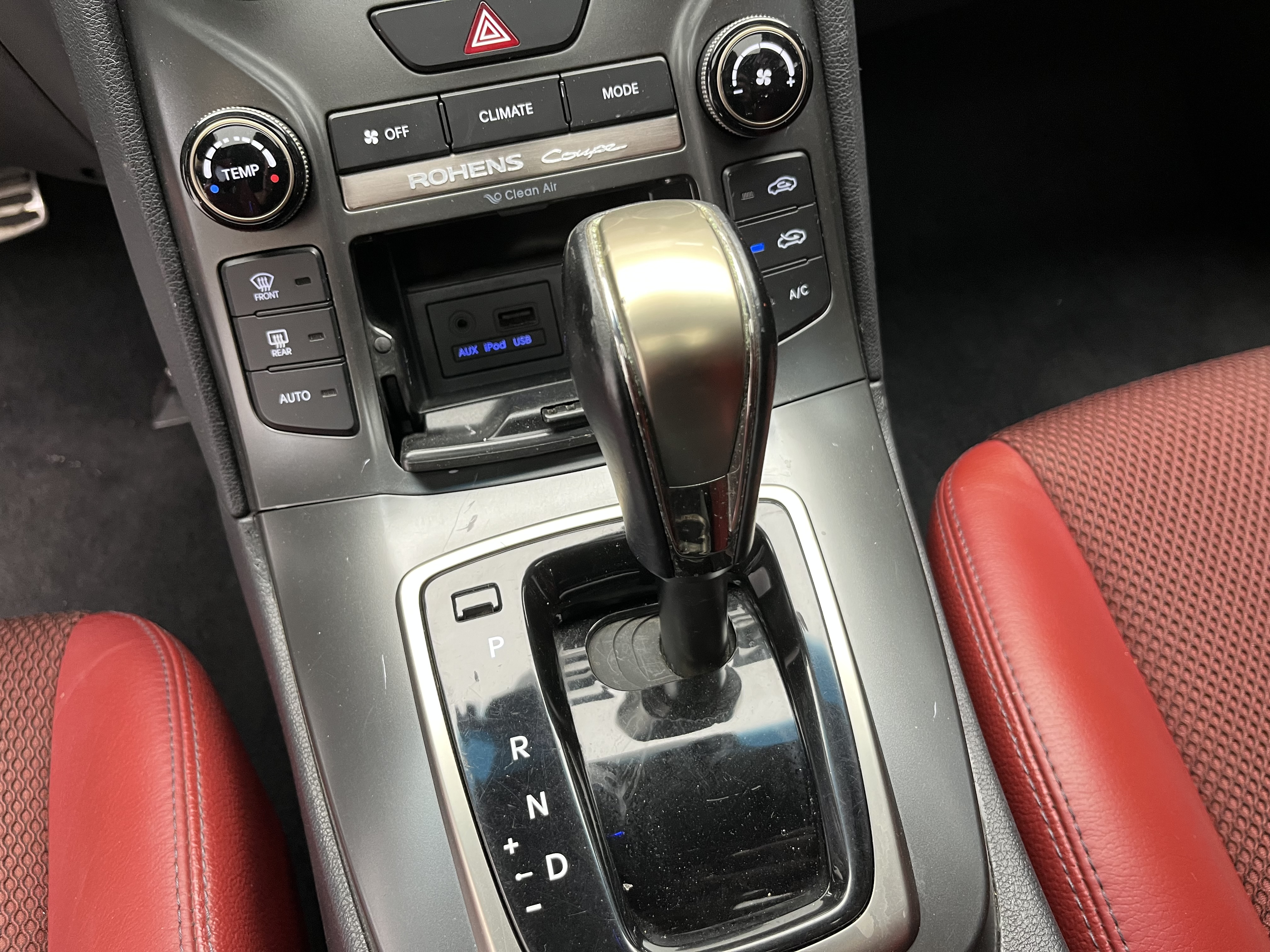 Hyundai Coupe 2014 car image #18