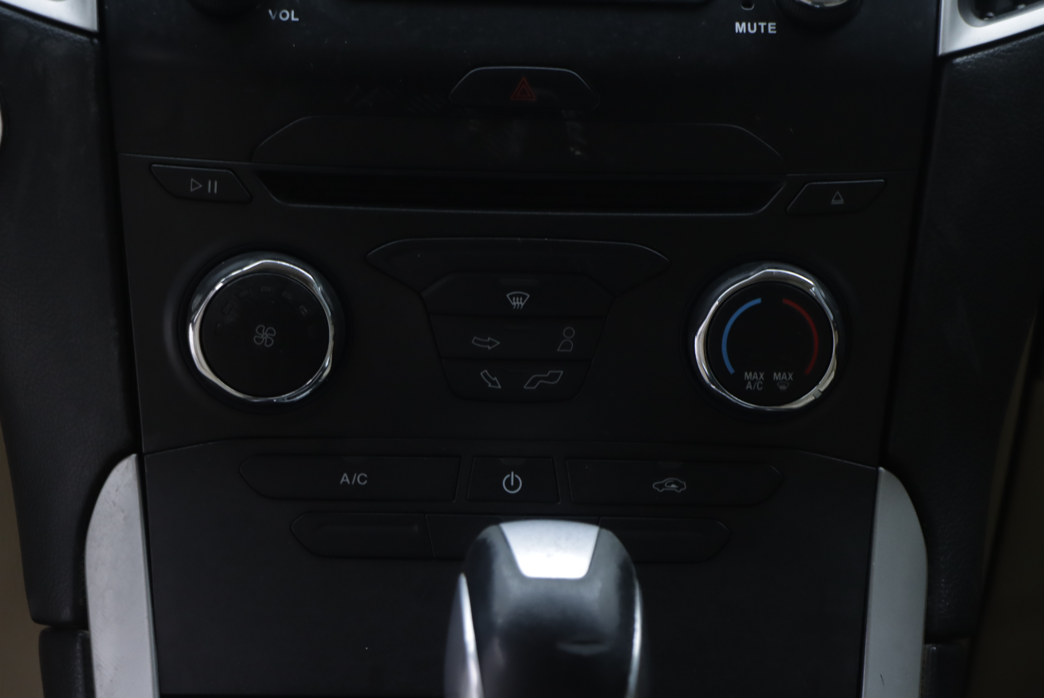 Ford Edge 2016 #18 Ford Edge 2016 car image #18