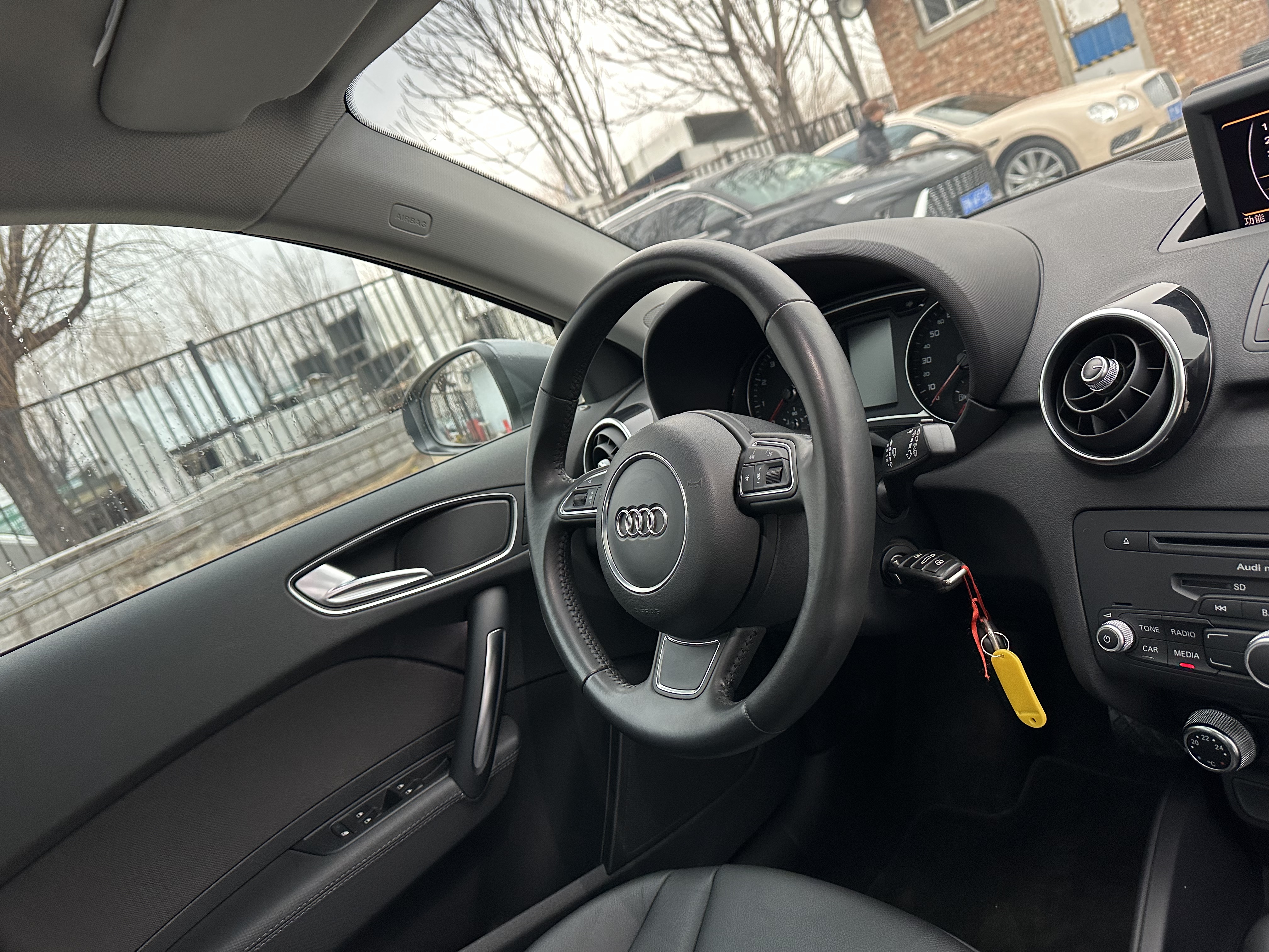 Audi A1 2013 car image #18