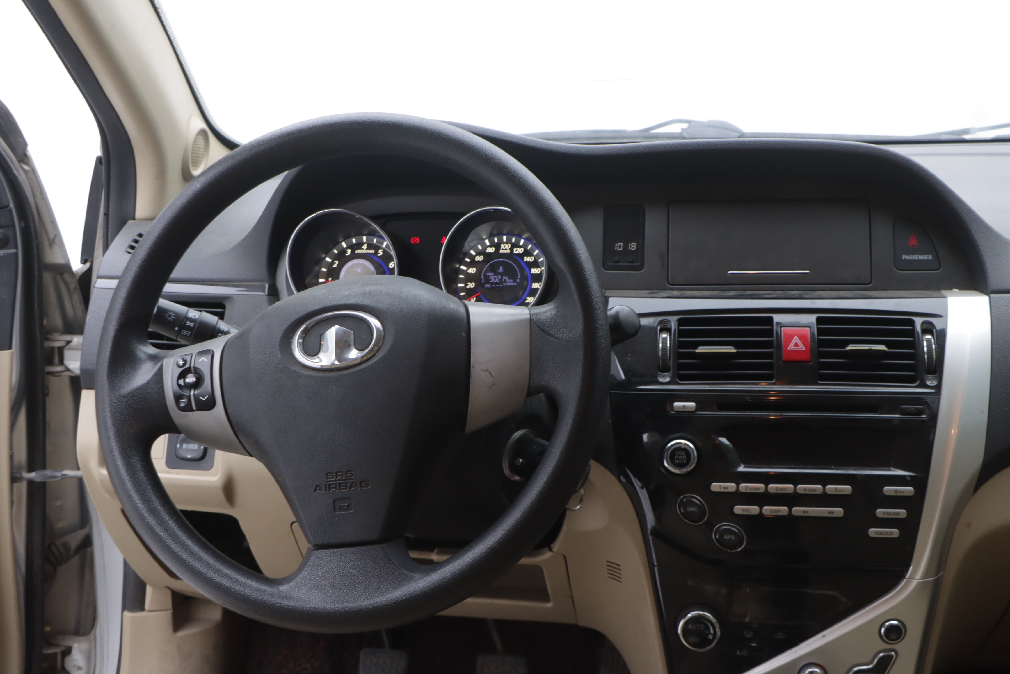 Great Wall C30 2013 car image #18