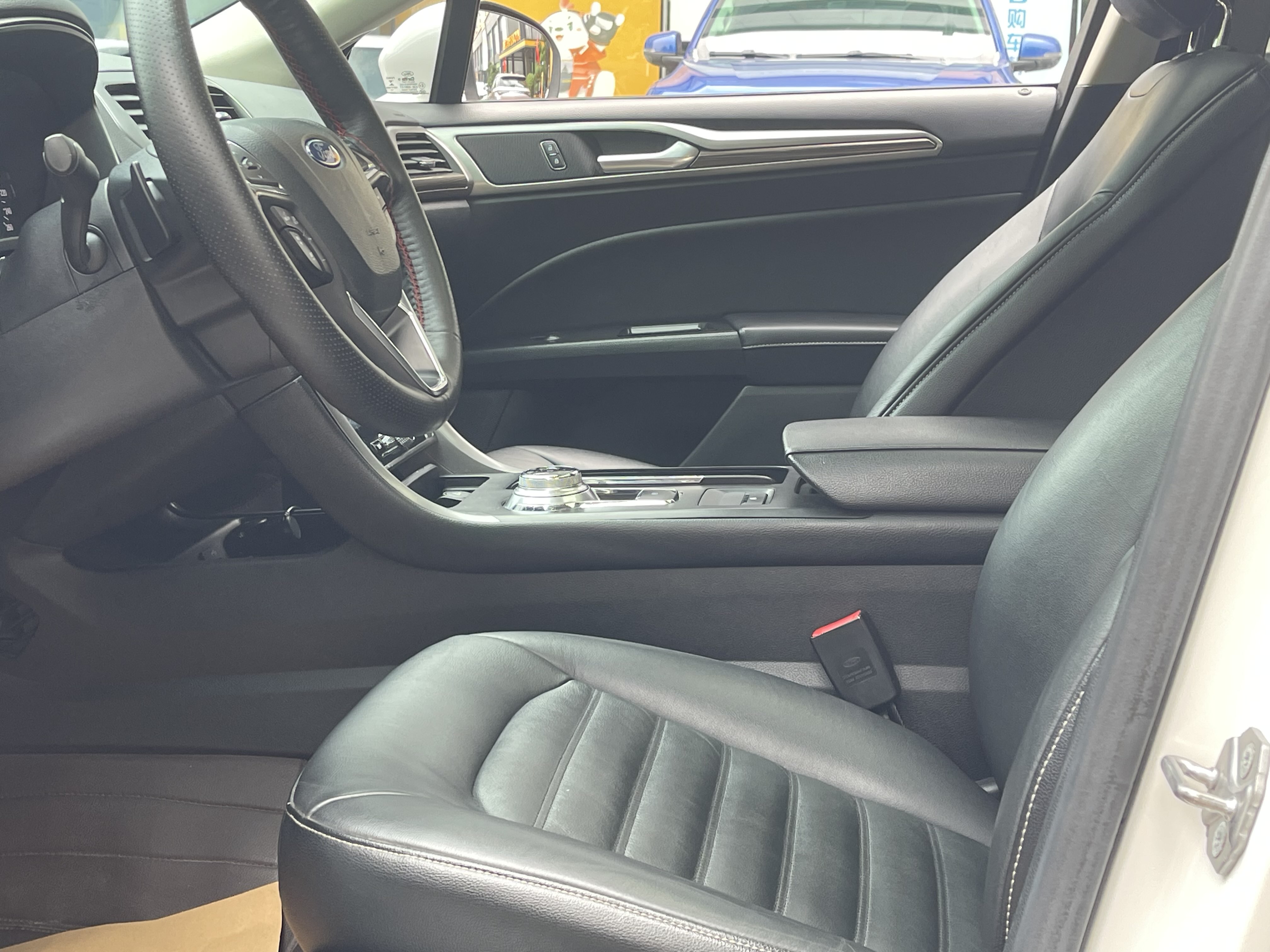 Ford Mondeo 2018 #18 Ford Mondeo 2018 car image #18
