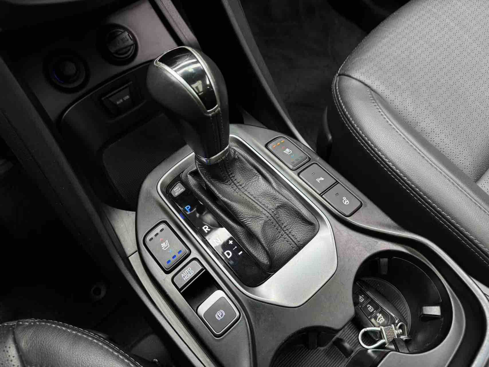 Hyundai Santa Fe (Imported) 2013 car image #18