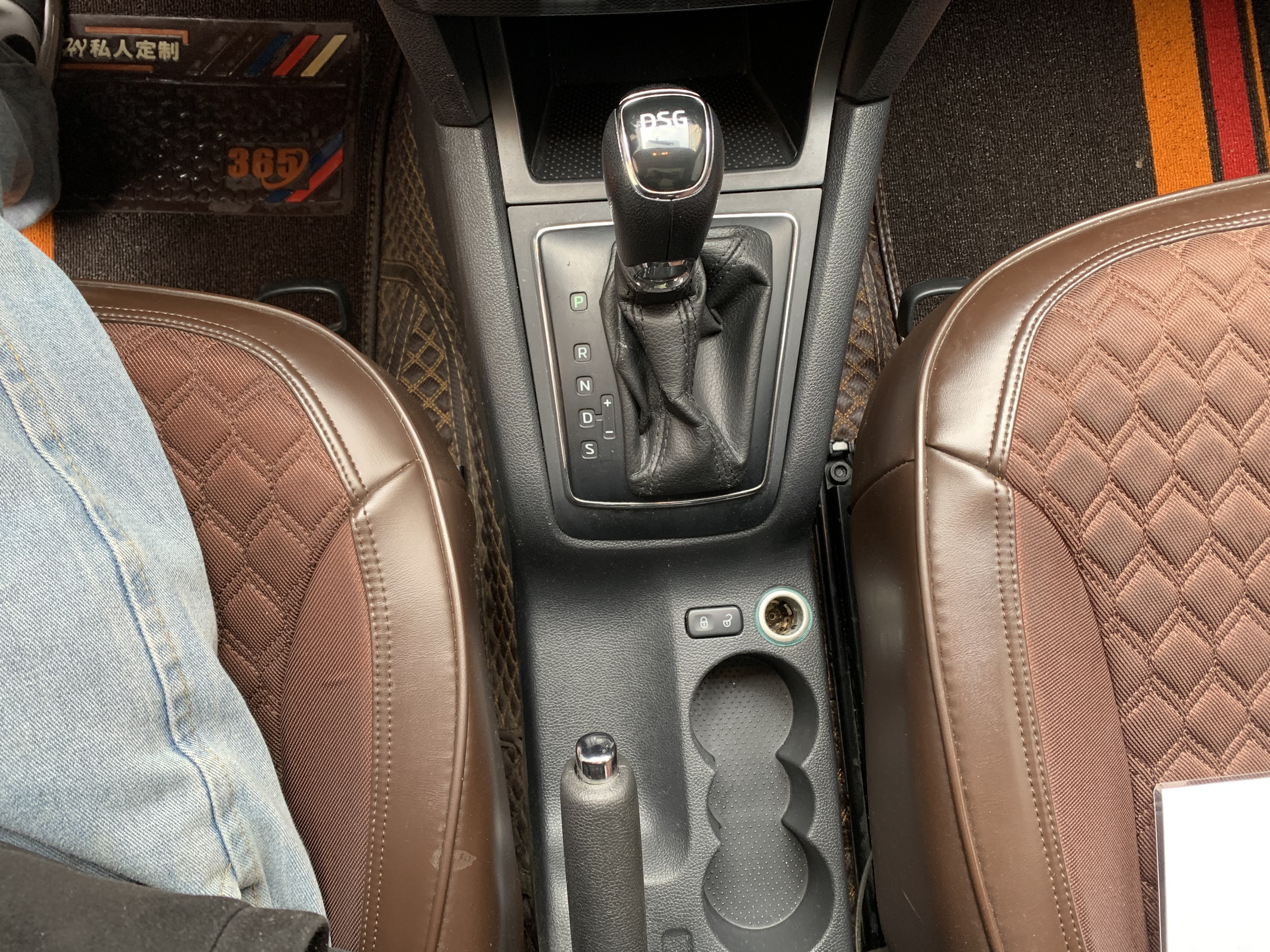 Skoda Yeti 2016 car image #18