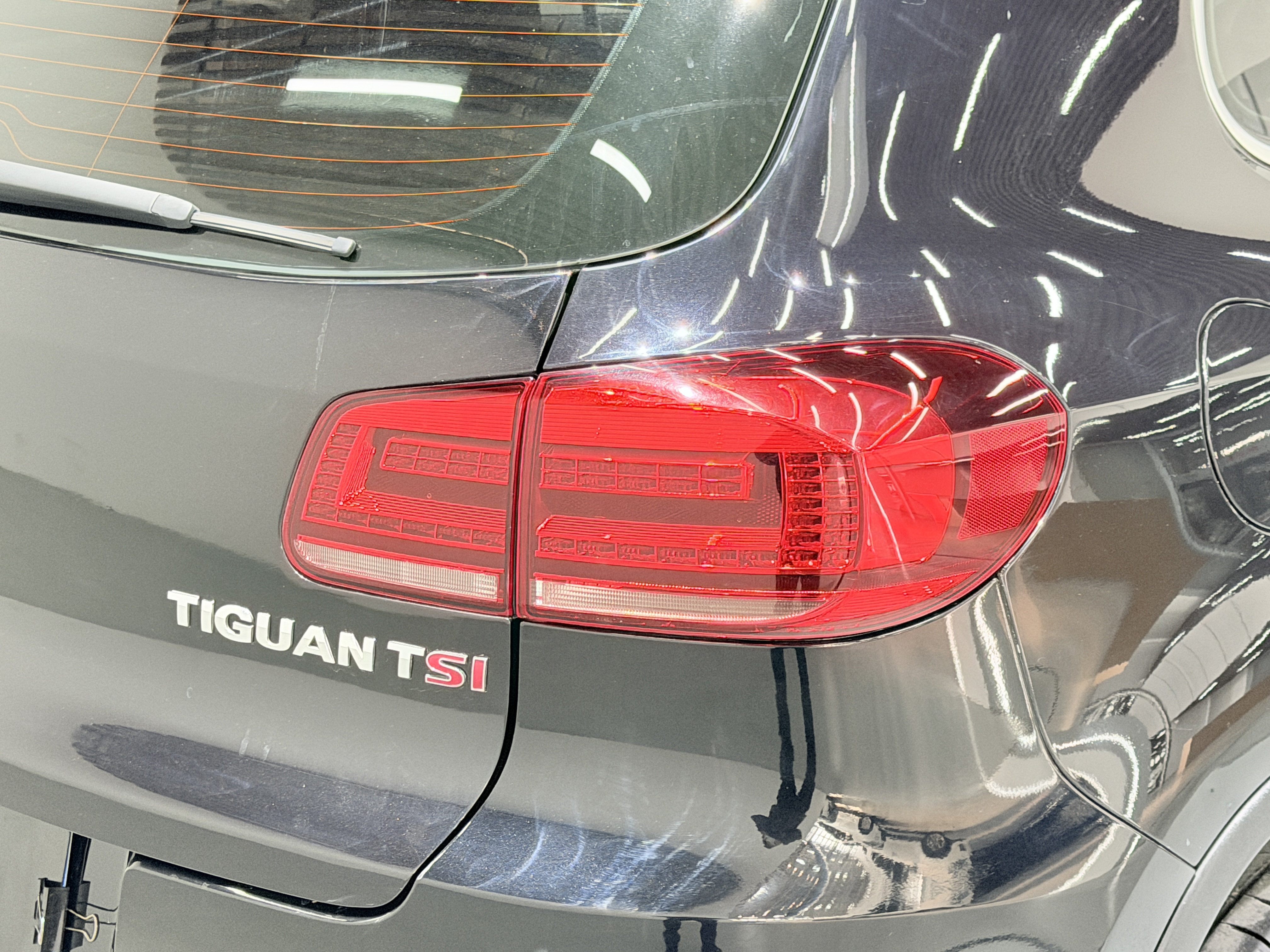 Volkswagen Tiguan 2014 car image #18