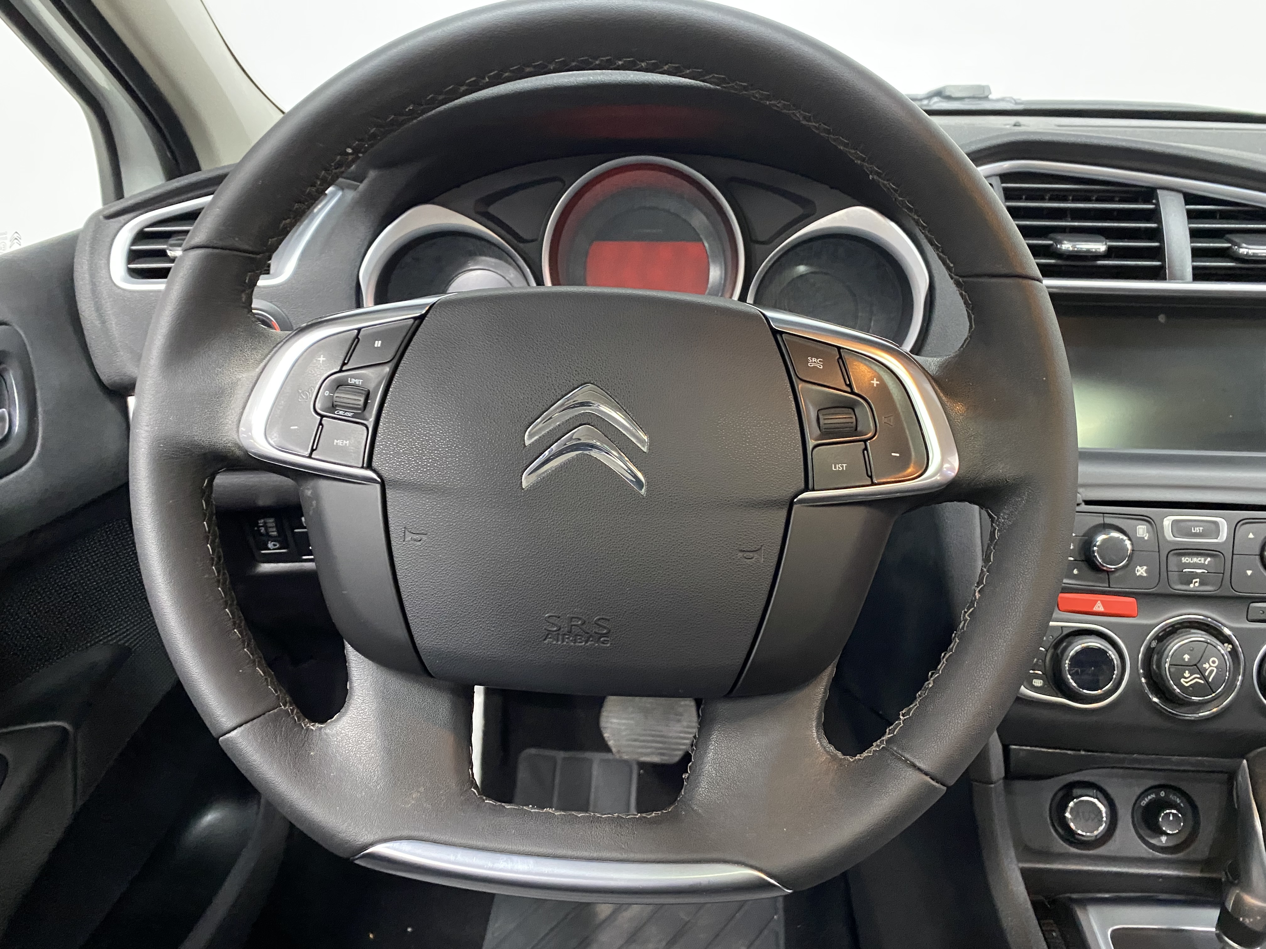 Citroen C4L 2014 car image #18