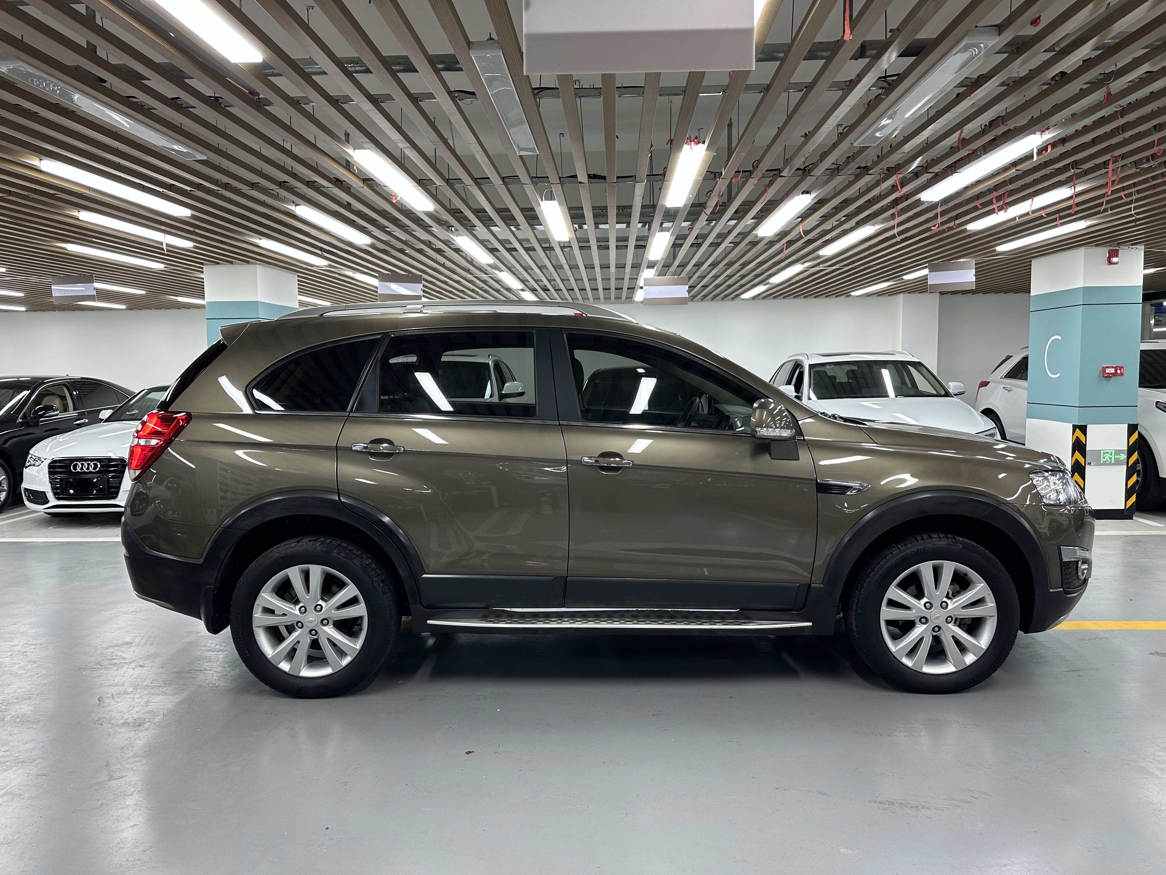 Chevrolet Captiva 2016 #18 Chevrolet Captiva 2016 car image #18