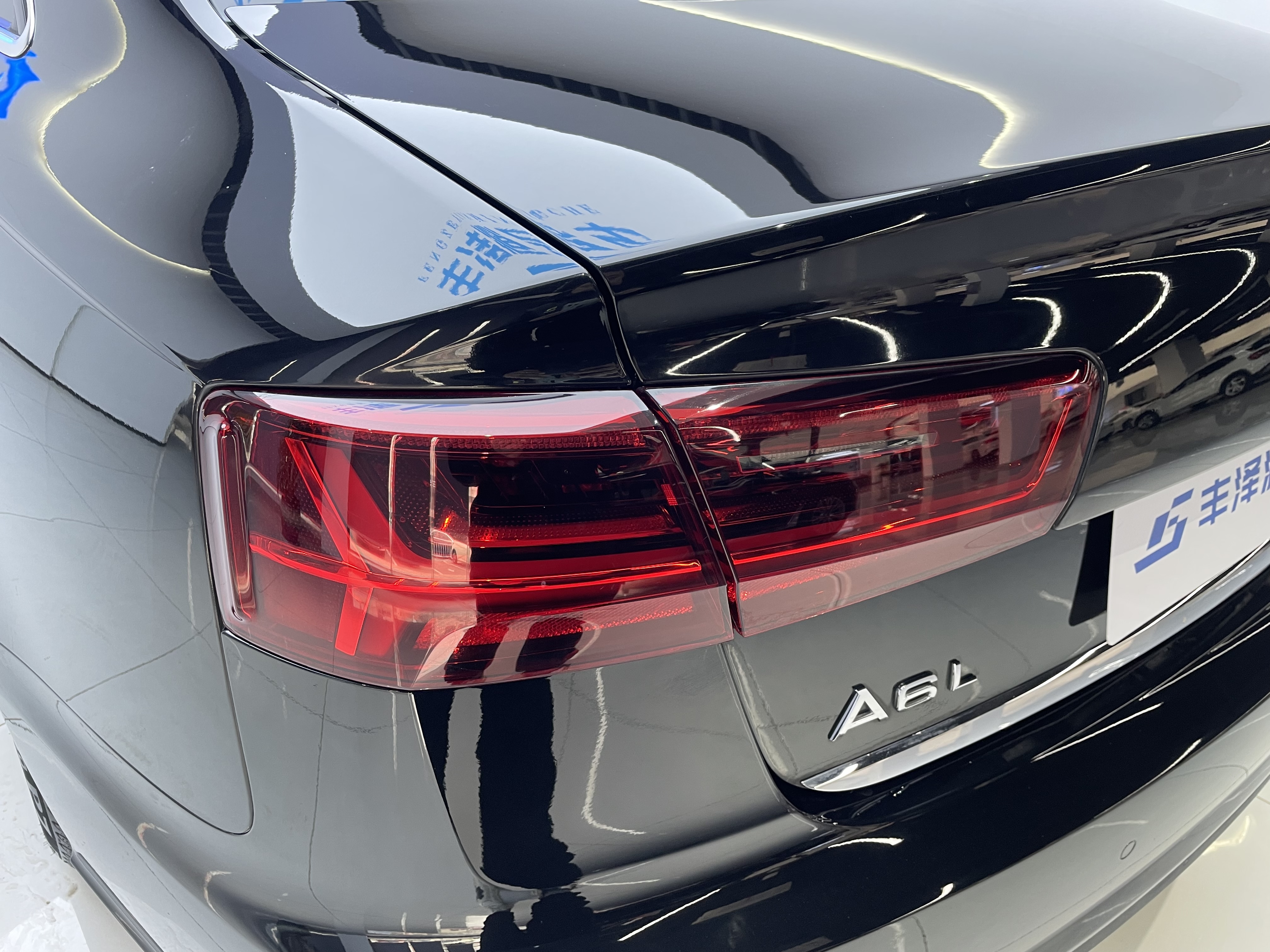 Audi A6L 2017 #18 Audi A6L 2017 car image #18