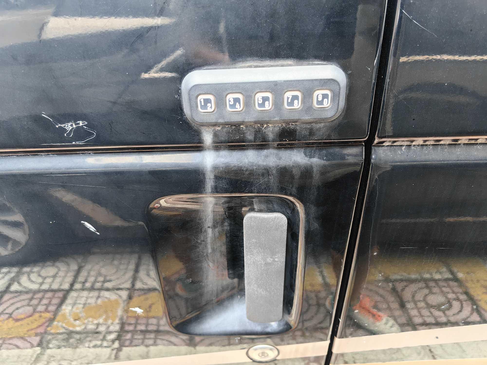 Ford E350 2009 #18 Ford E350 2009 car image #18