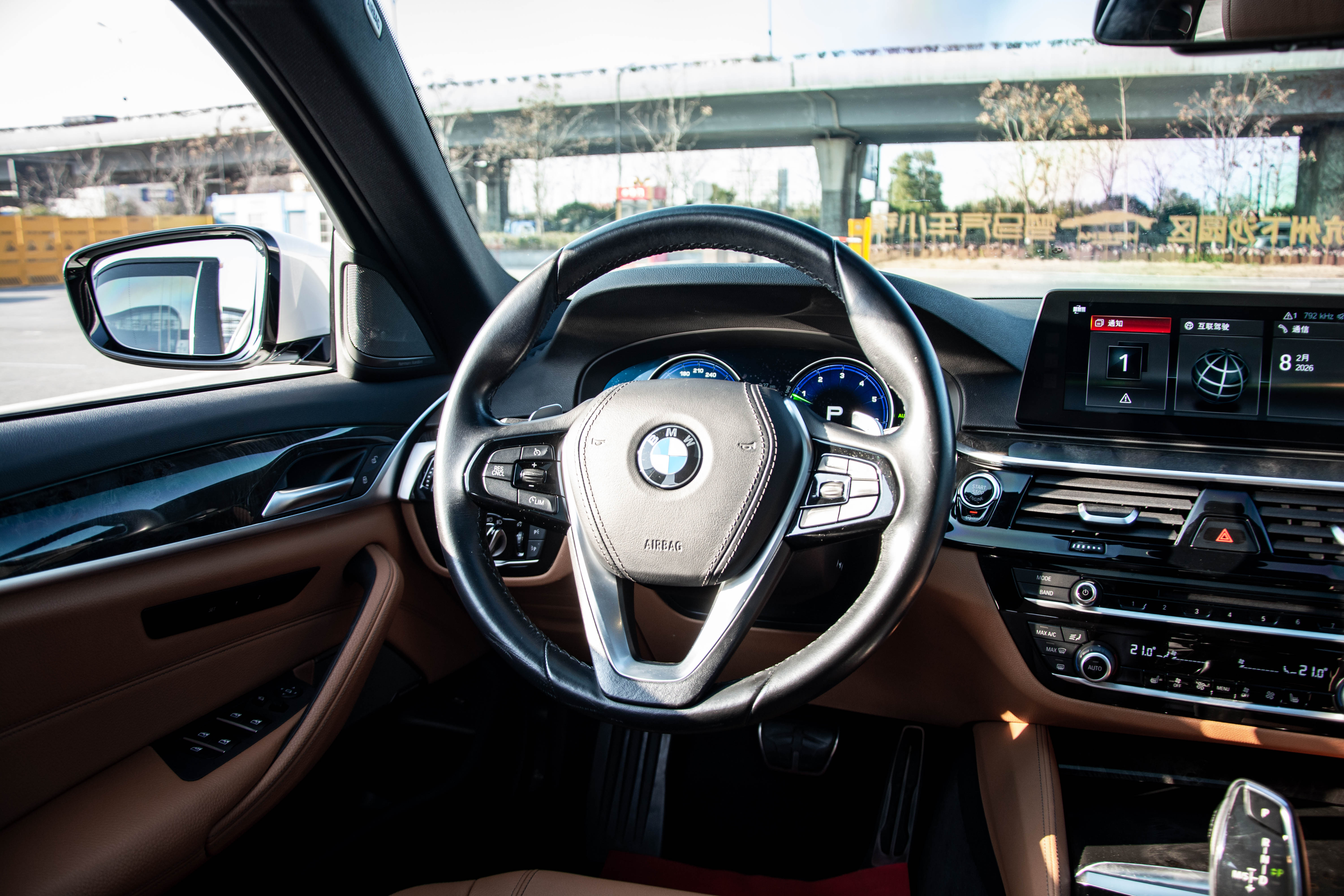 BMW 5 Series 2018 #18 BMW 5 Series 2018 car image #18