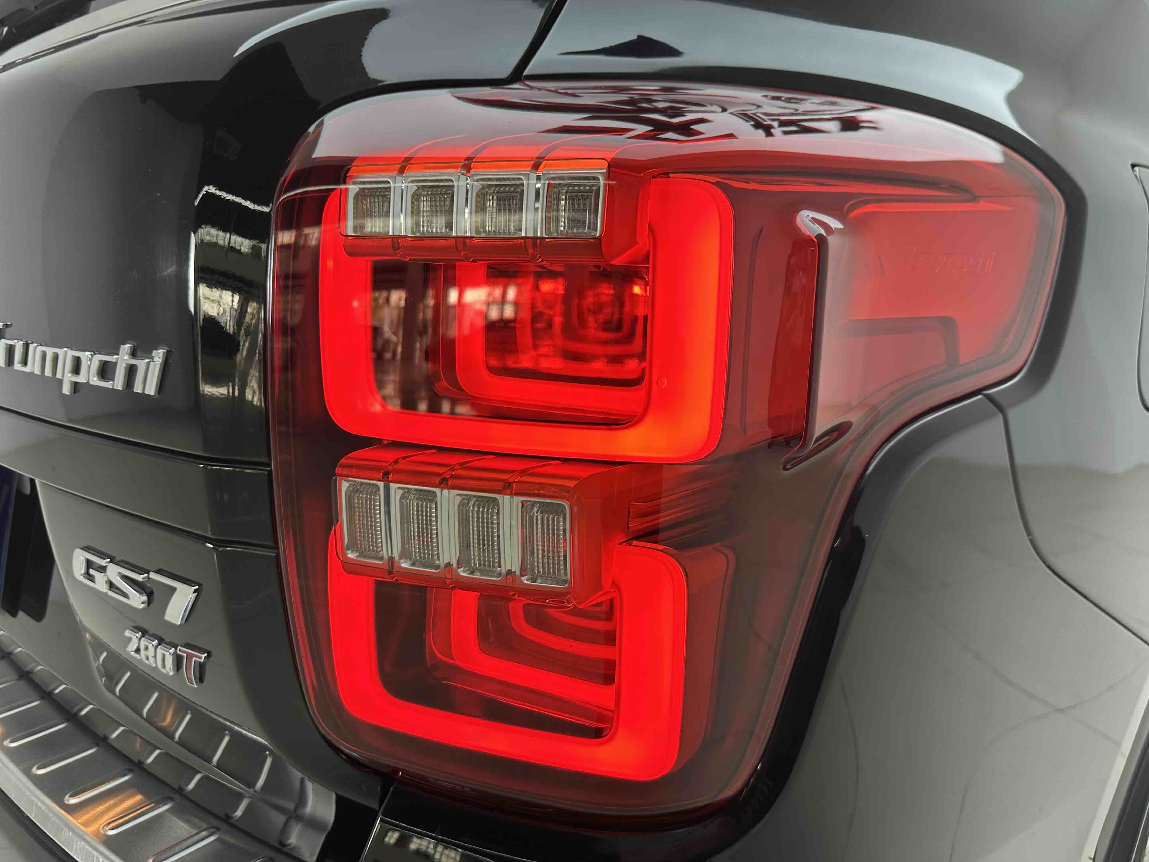 GAC Trumpchi GS7 2018 #18 GAC Trumpchi GS7 2018 car image #18