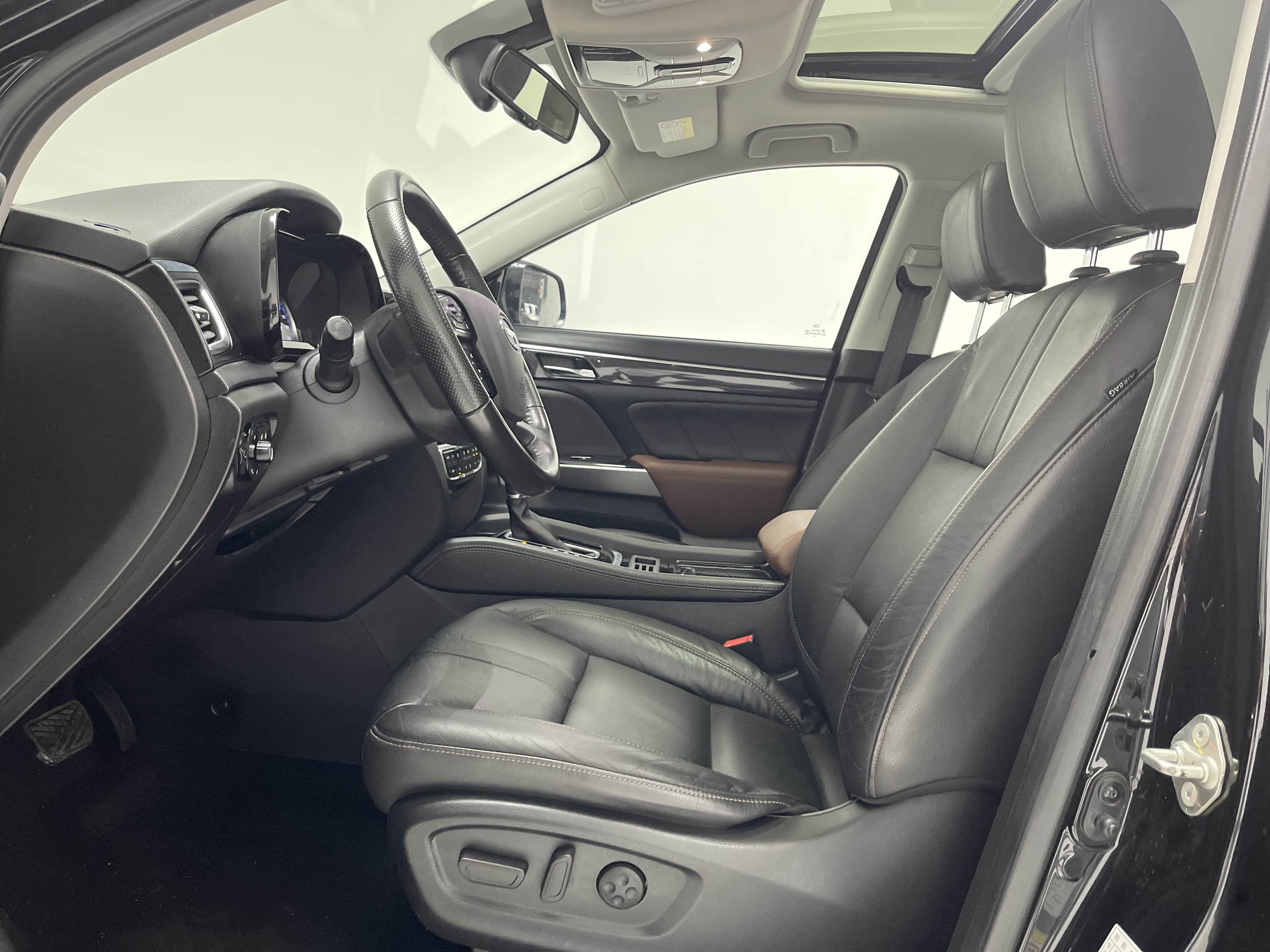 GAC Trumpchi GS7 2018 #18 GAC Trumpchi GS7 2018 car image #18