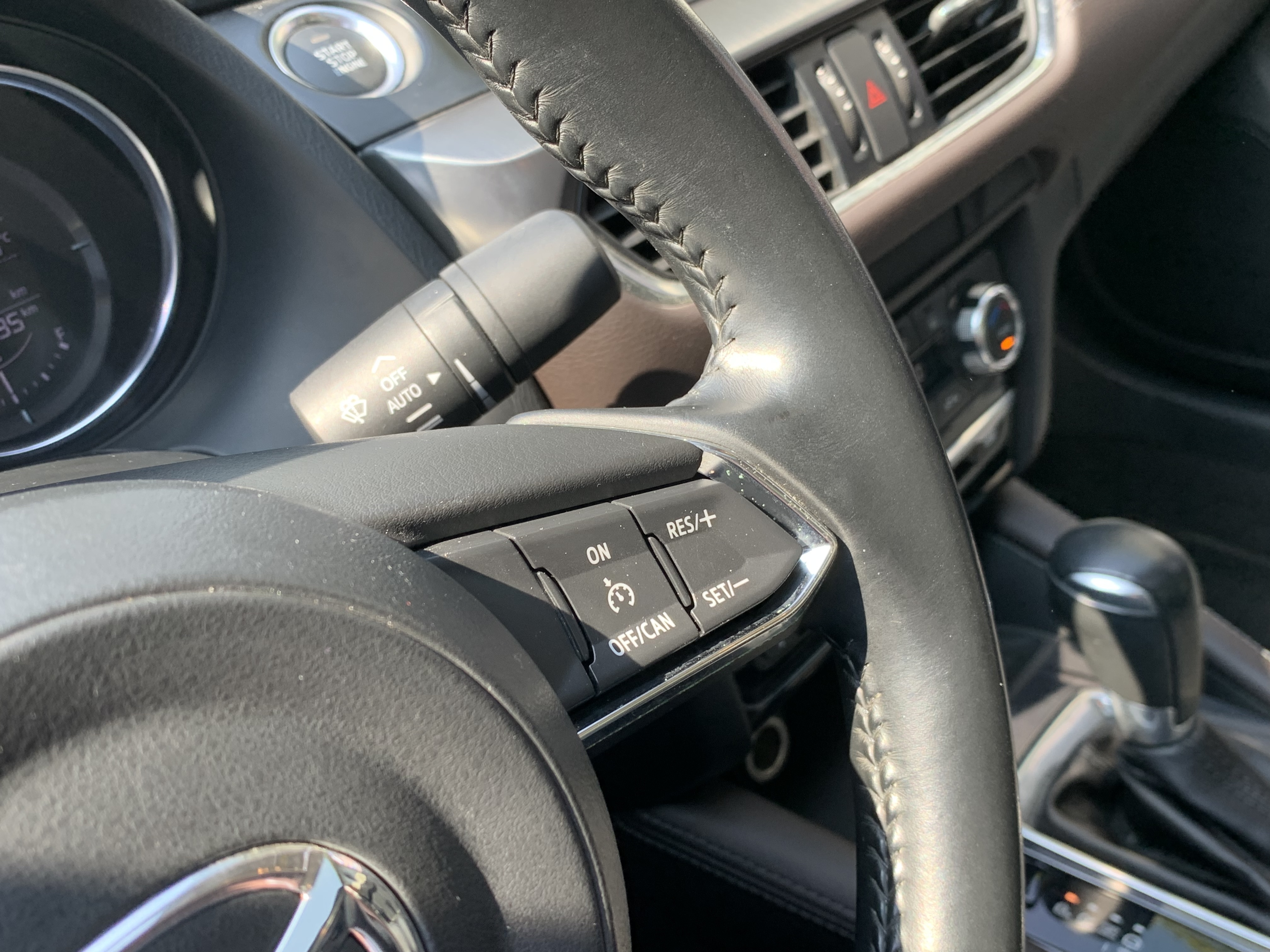 Mazda Atenza 2018 image de voiture #18