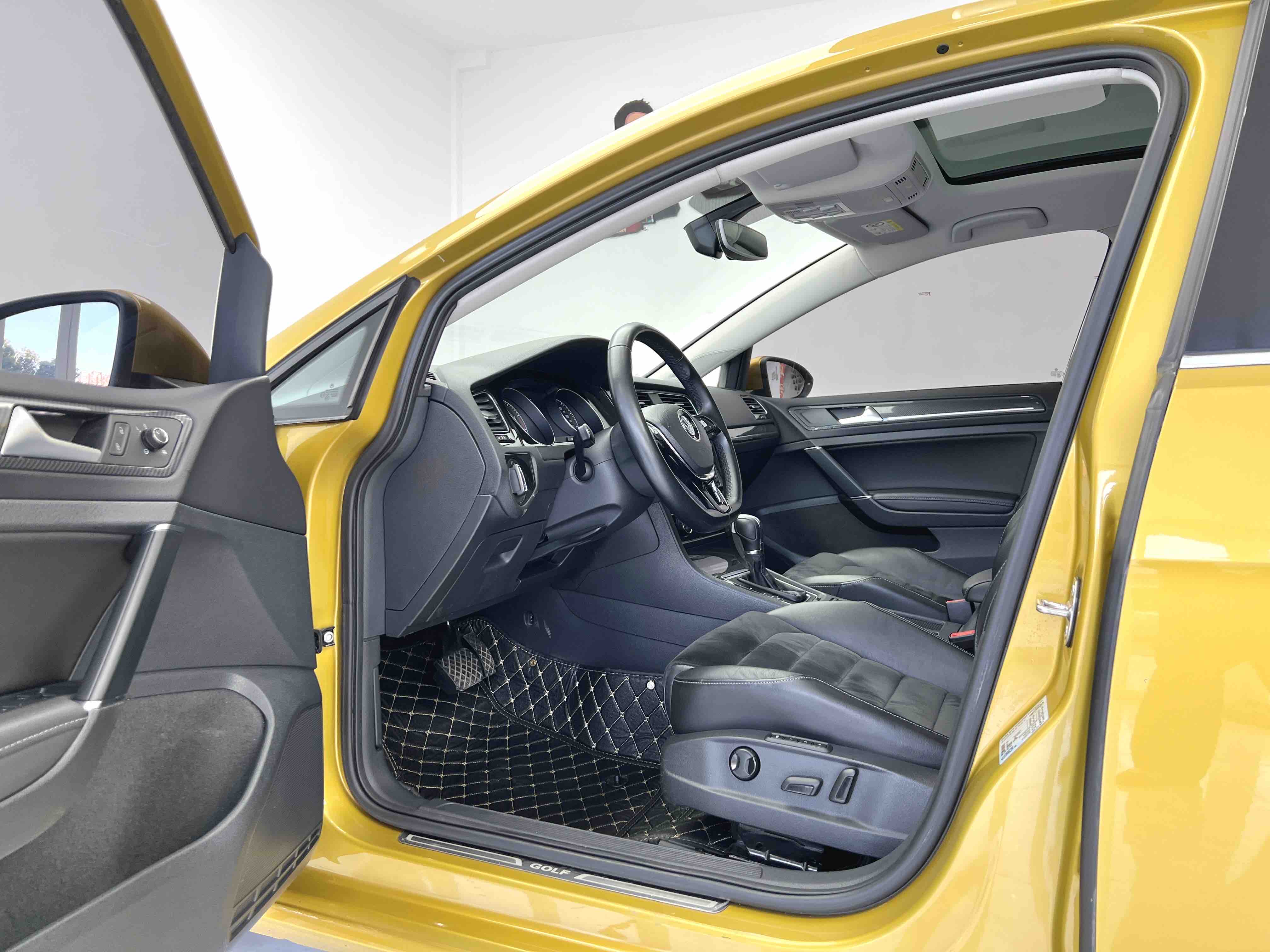 Volkswagen Golf 2018 #18 Volkswagen Golf 2018 car image #18
