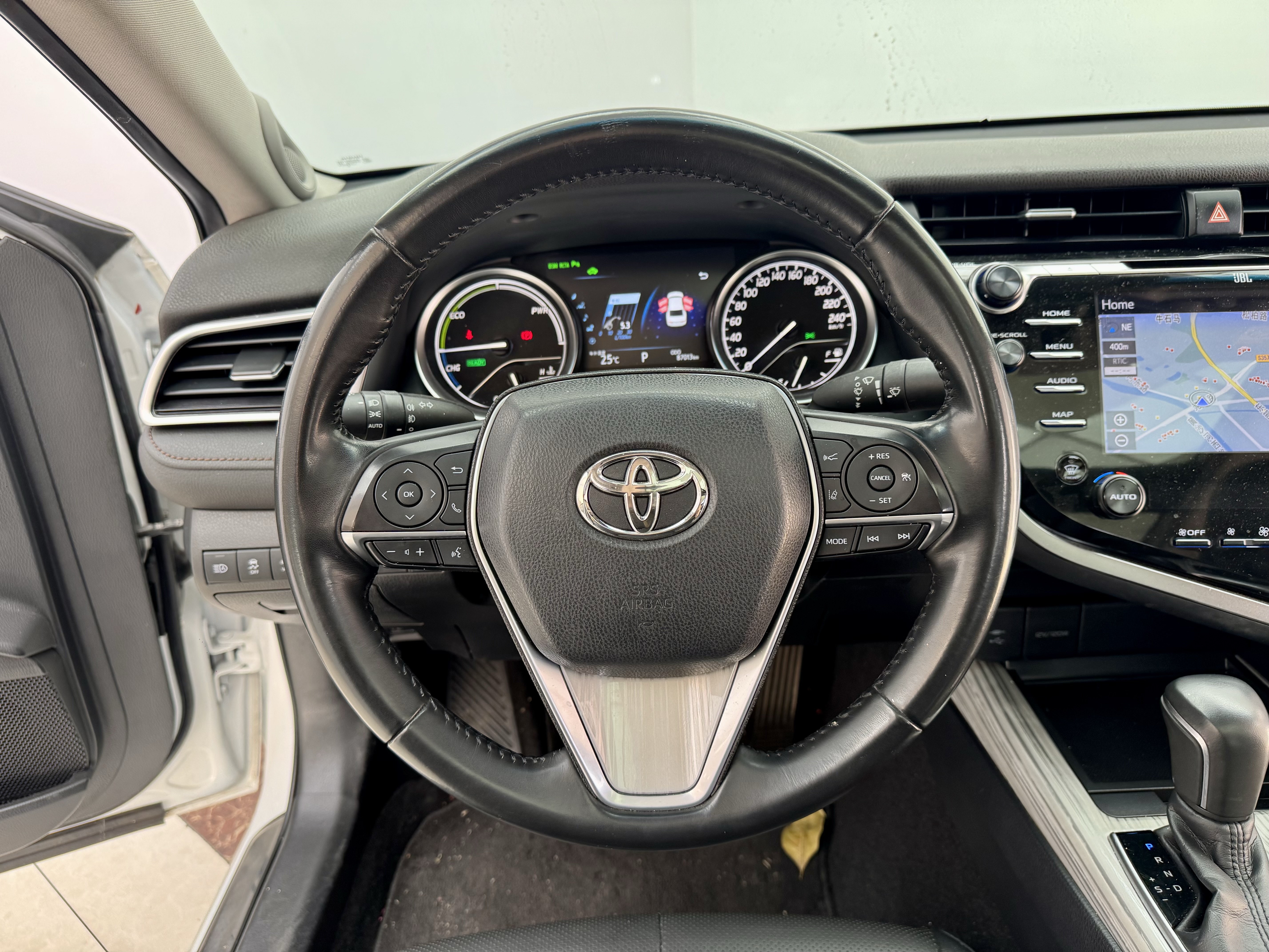 Toyota Camry 2018 car image #18