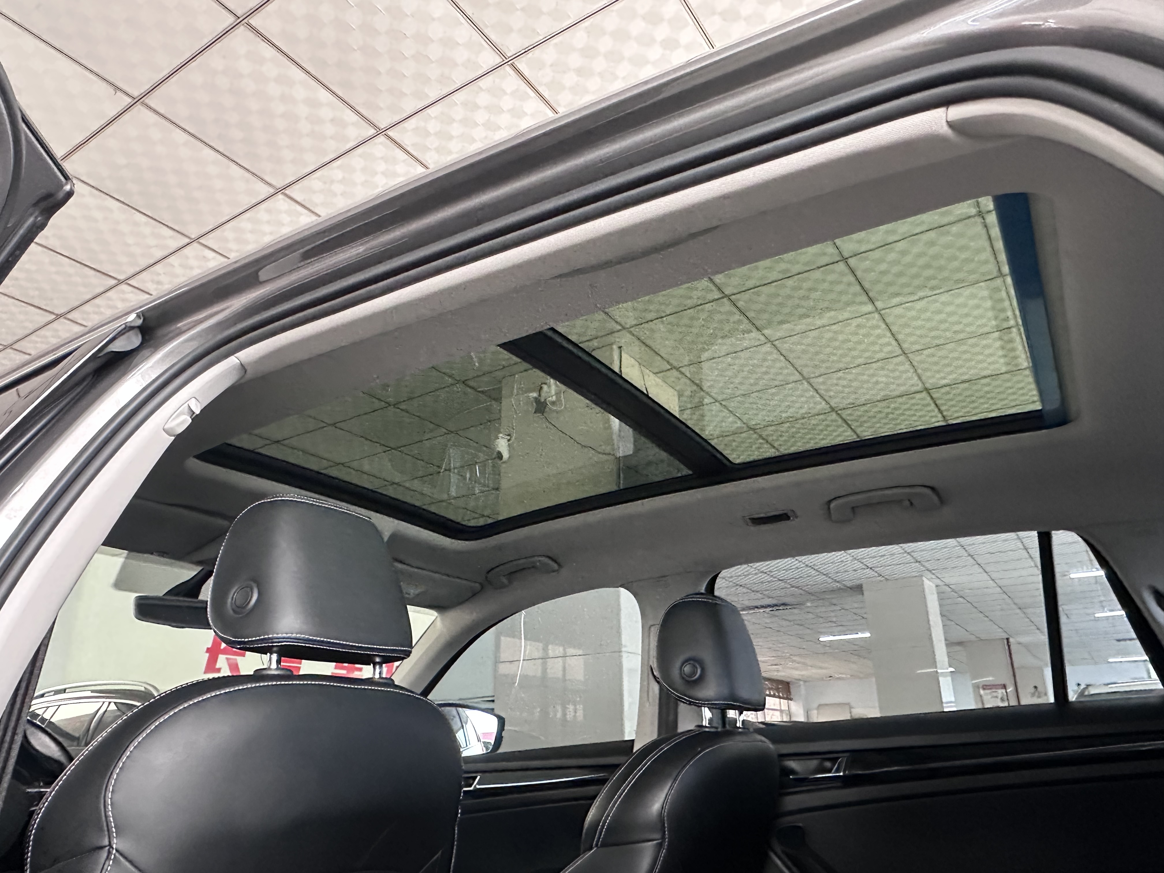 Skoda Kodiaq 2018 immagine di auto #18