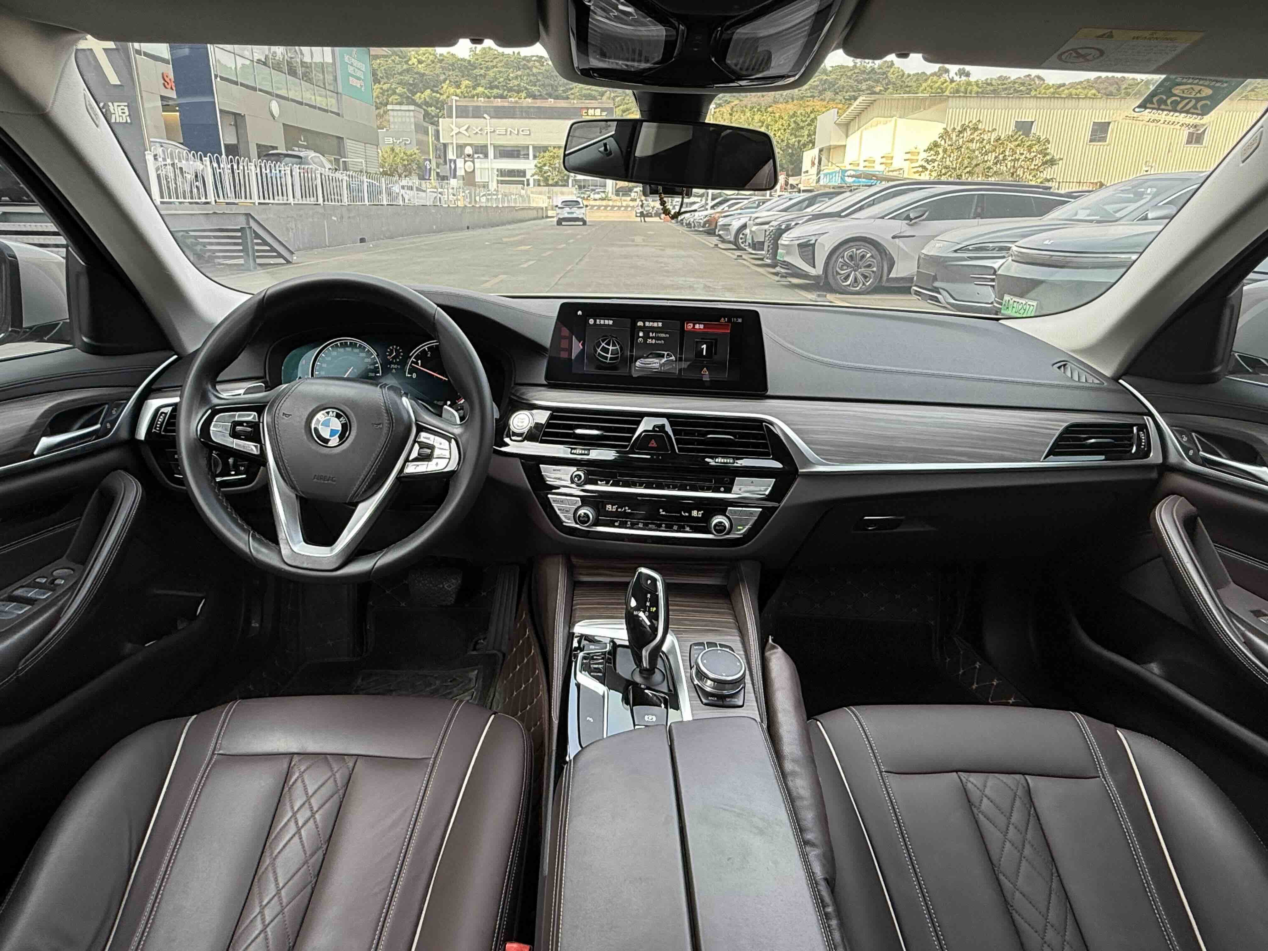 BMW 5 Series 2018 car image #18