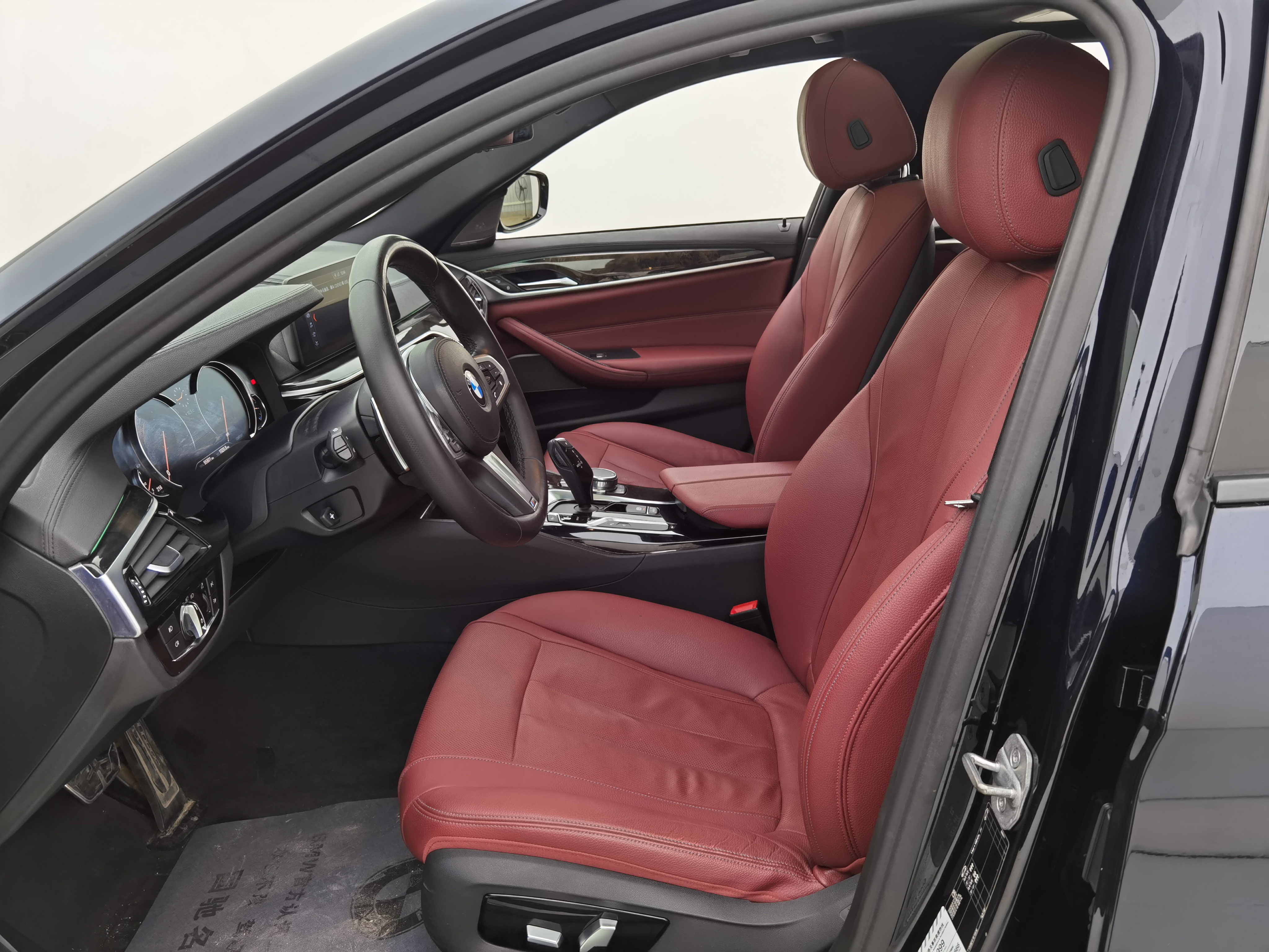 BMW 5 Series 2018 #18 BMW 5 Series 2018 car image #18