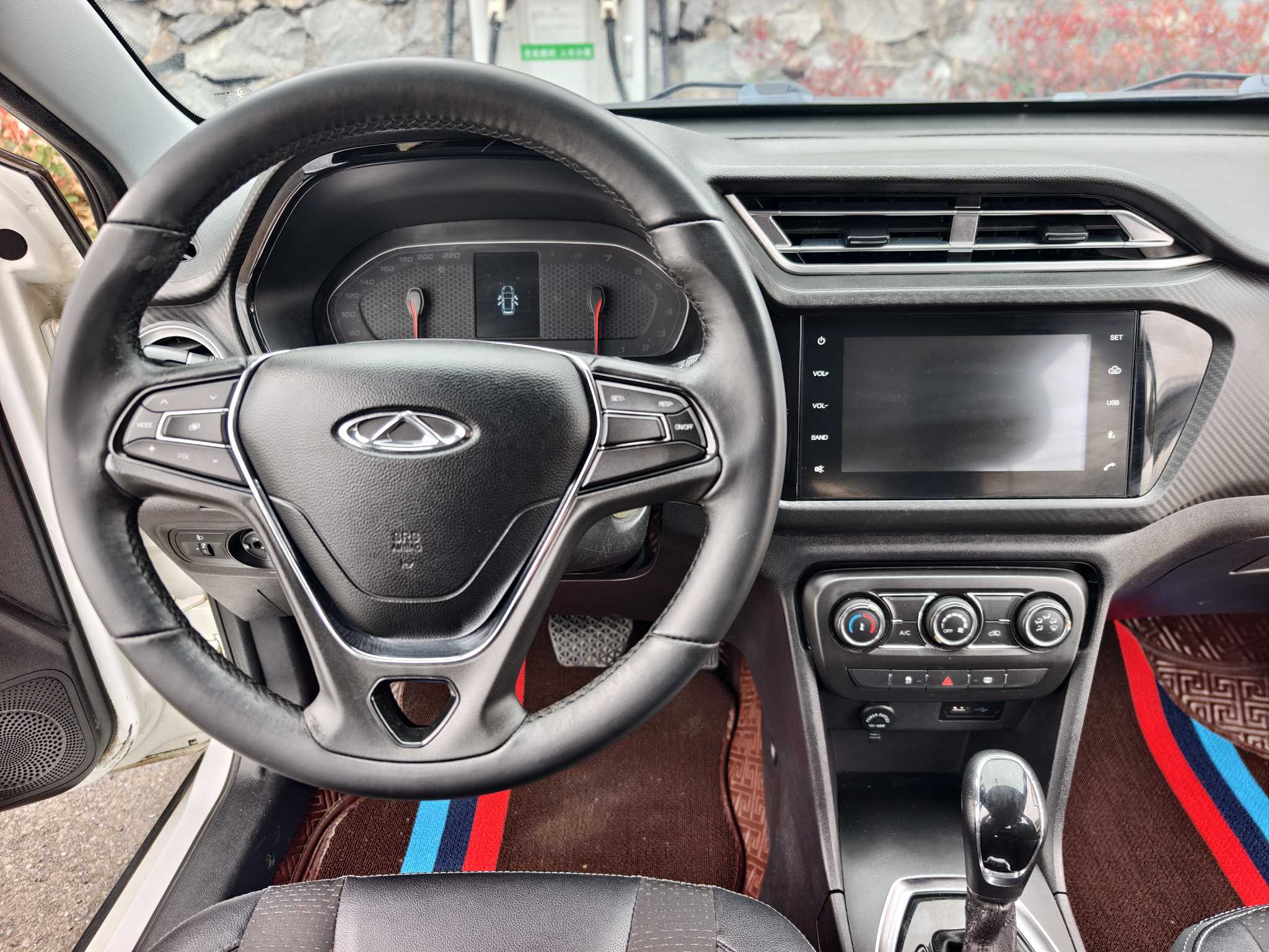 Chery Tiggo 3x 2019 #18 Chery Tiggo 3x 2019 car image #18