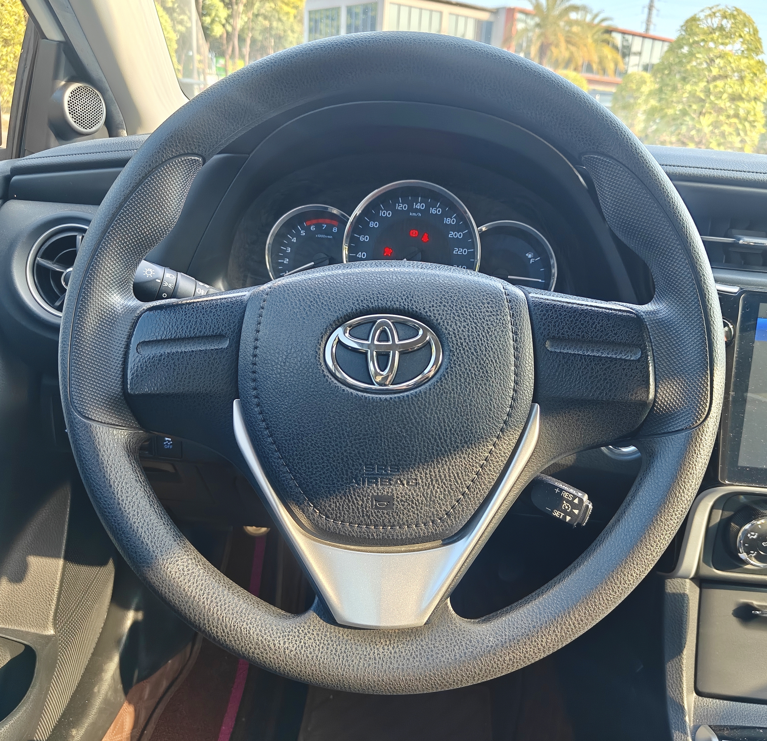 Toyota Corolla 2019 #18 Toyota Corolla 2019 car image #18