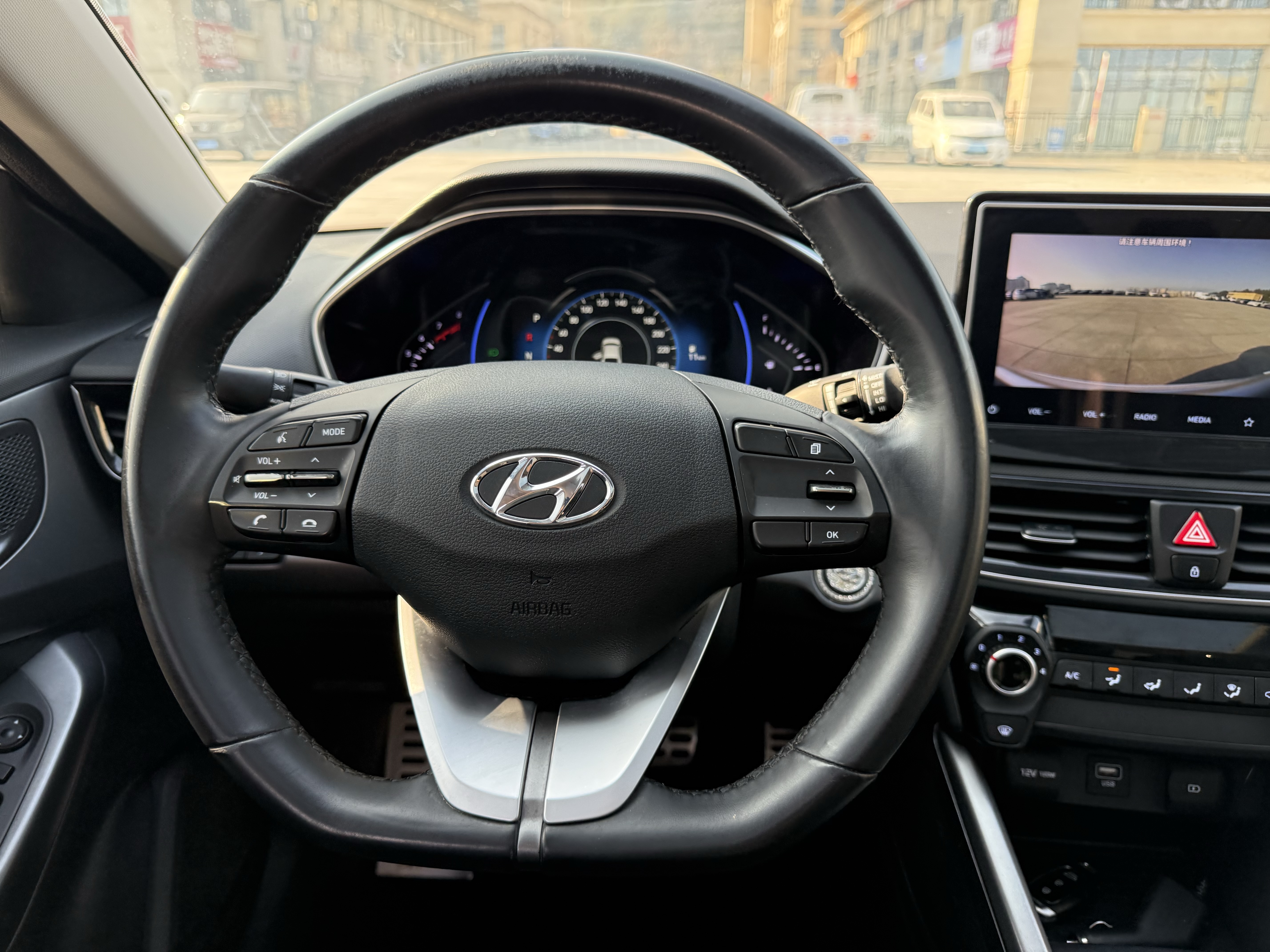 Hyundai Lafesta 2019 #18 Hyundai Lafesta 2019 car image #18