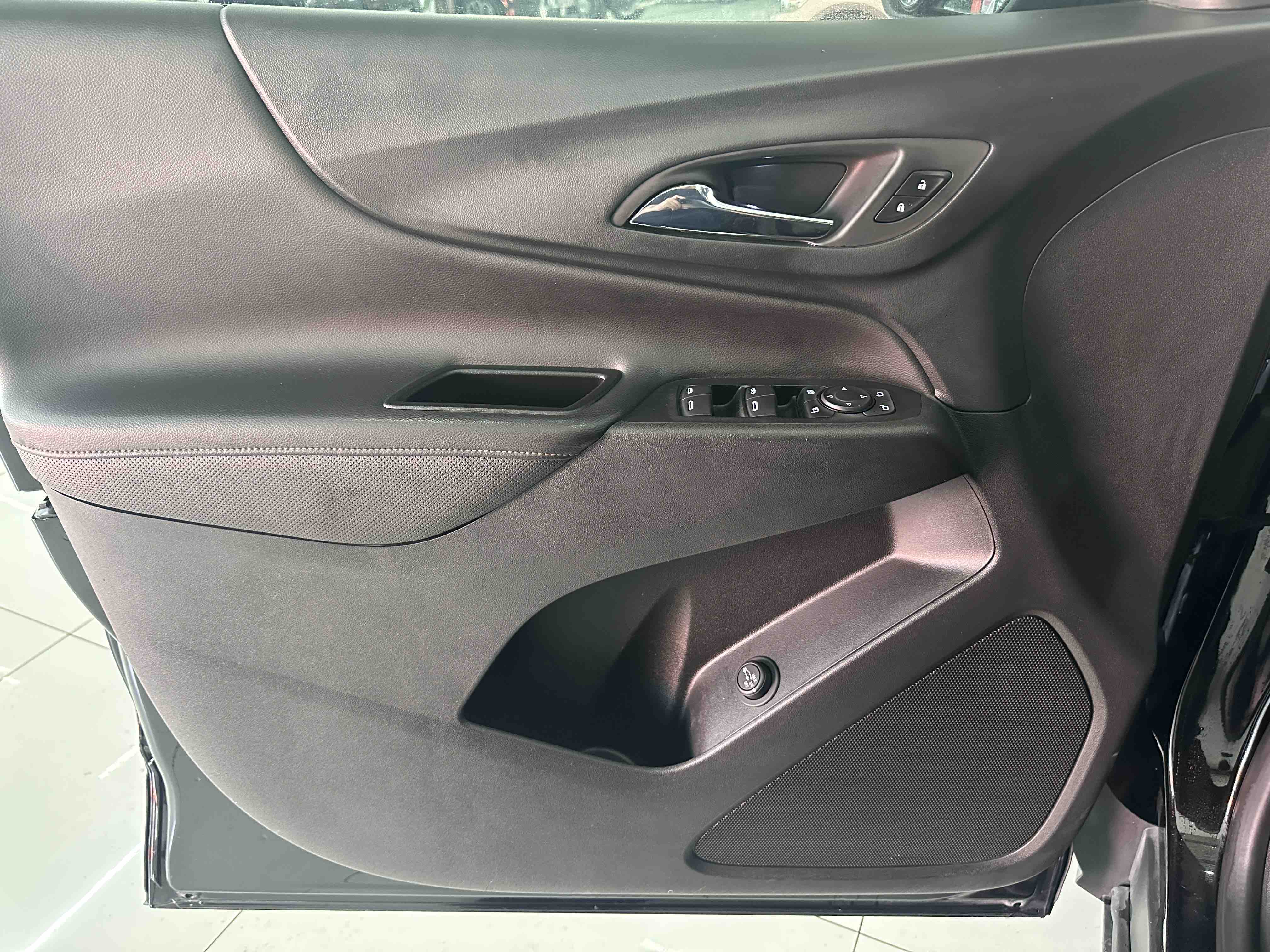 Chevrolet Equinox 2020 car image #18