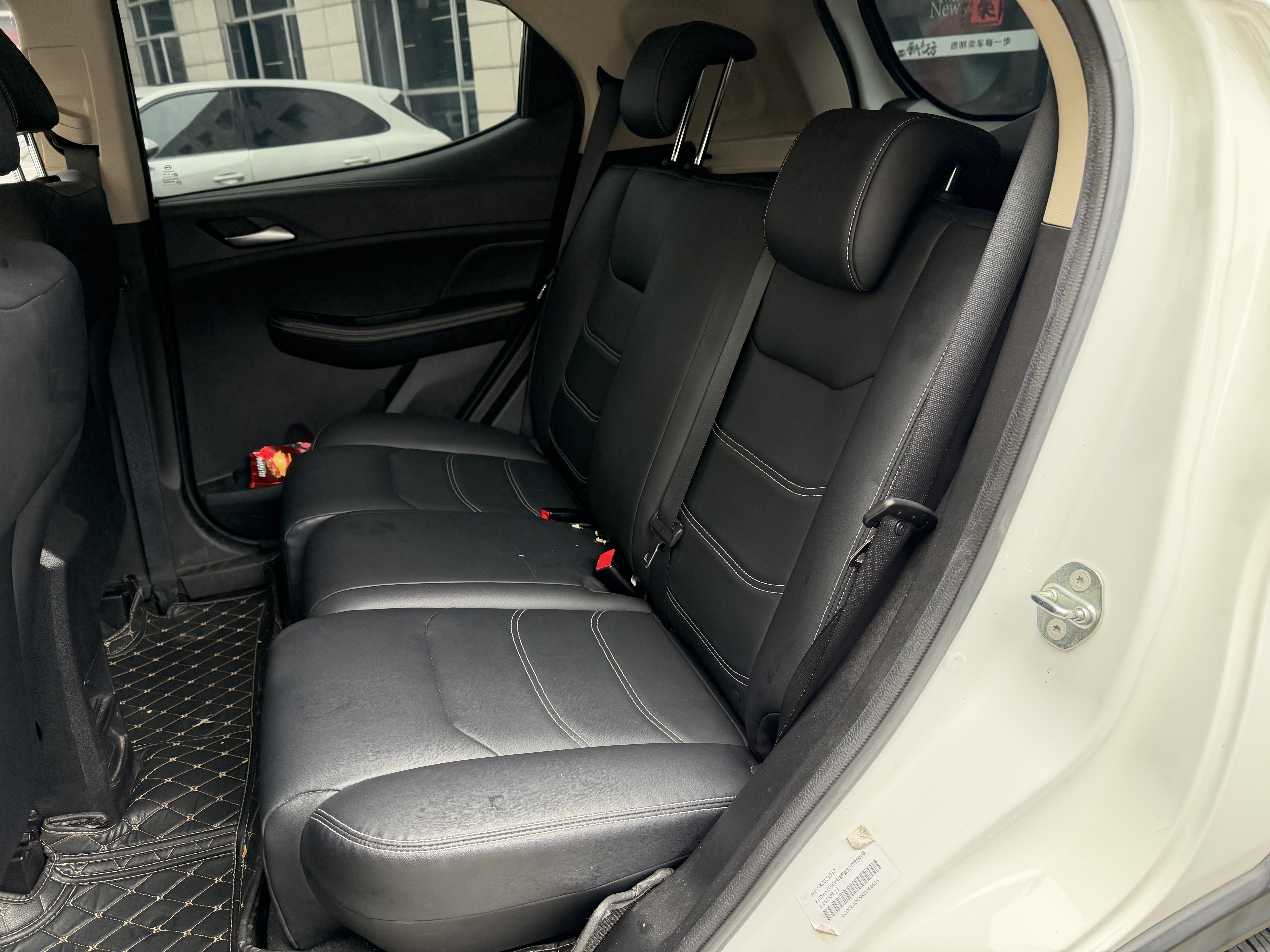 BYD Yuan New Energy 2019 car image #18