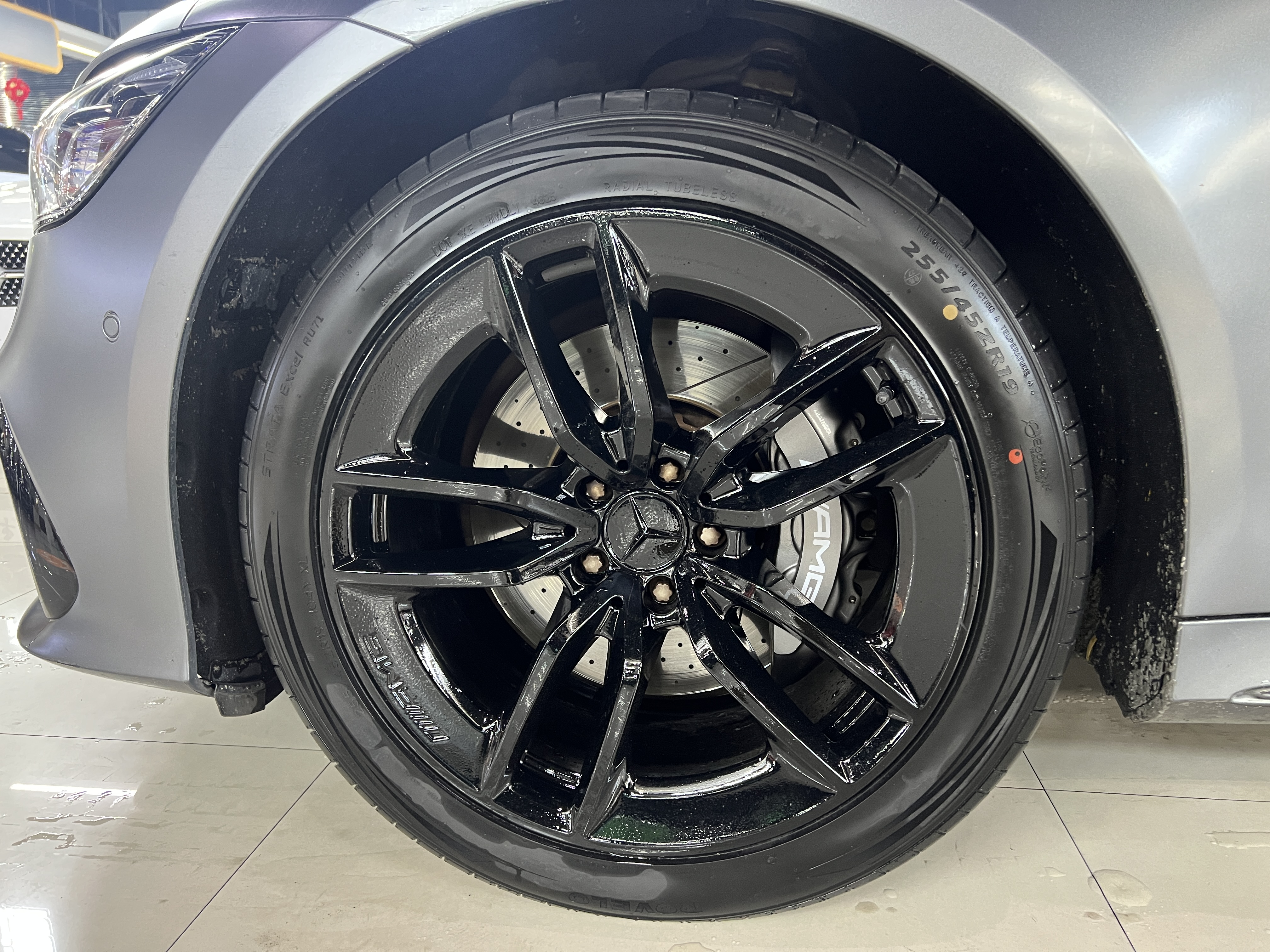 Mercedes-Benz AMG GT 2019 imagen de coche #18