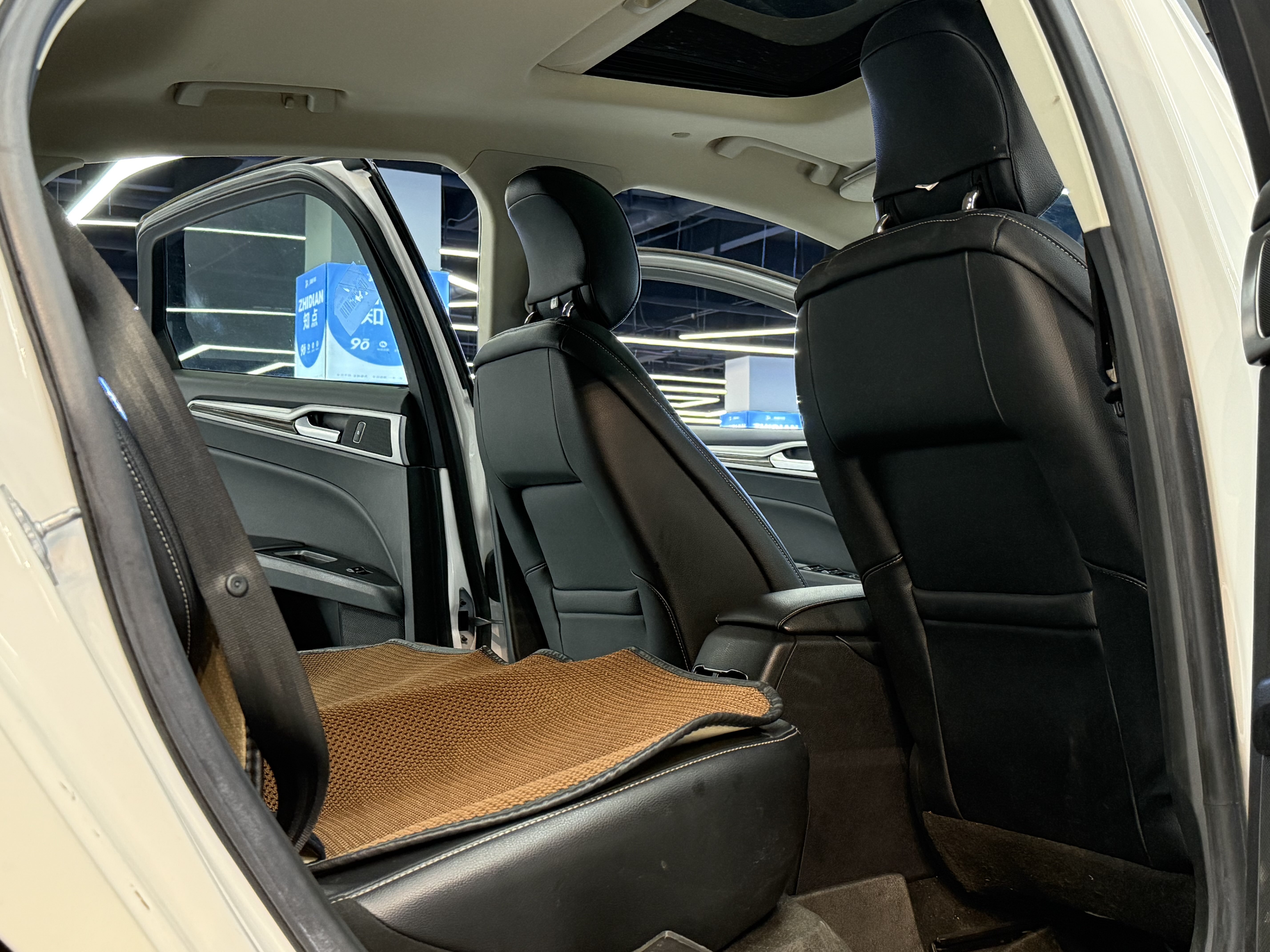 Ford Mondeo New Energy 2020 #18 Ford Mondeo New Energy 2020 car image #18