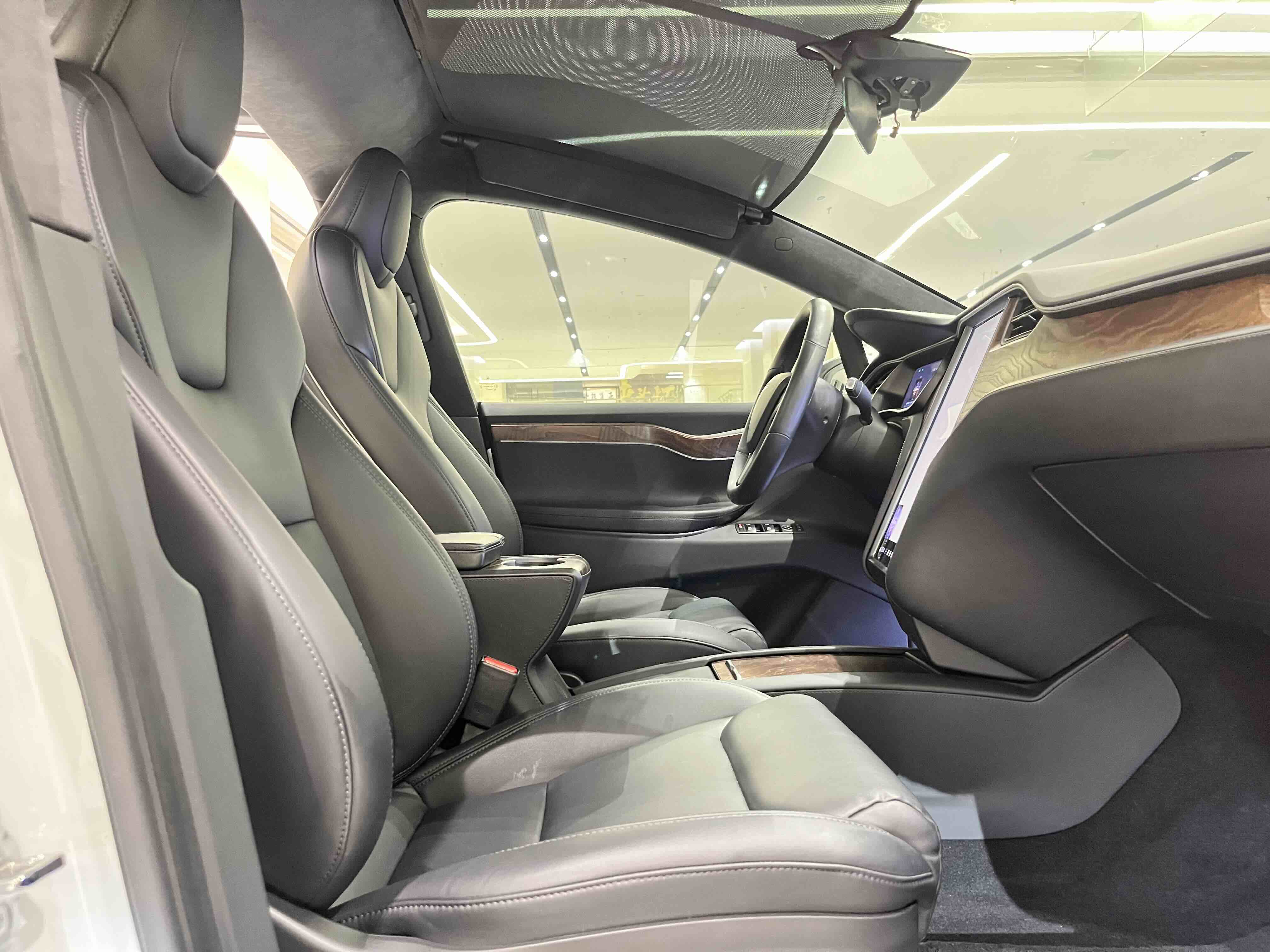 特斯拉 Model X 2020 汽车图片 #18