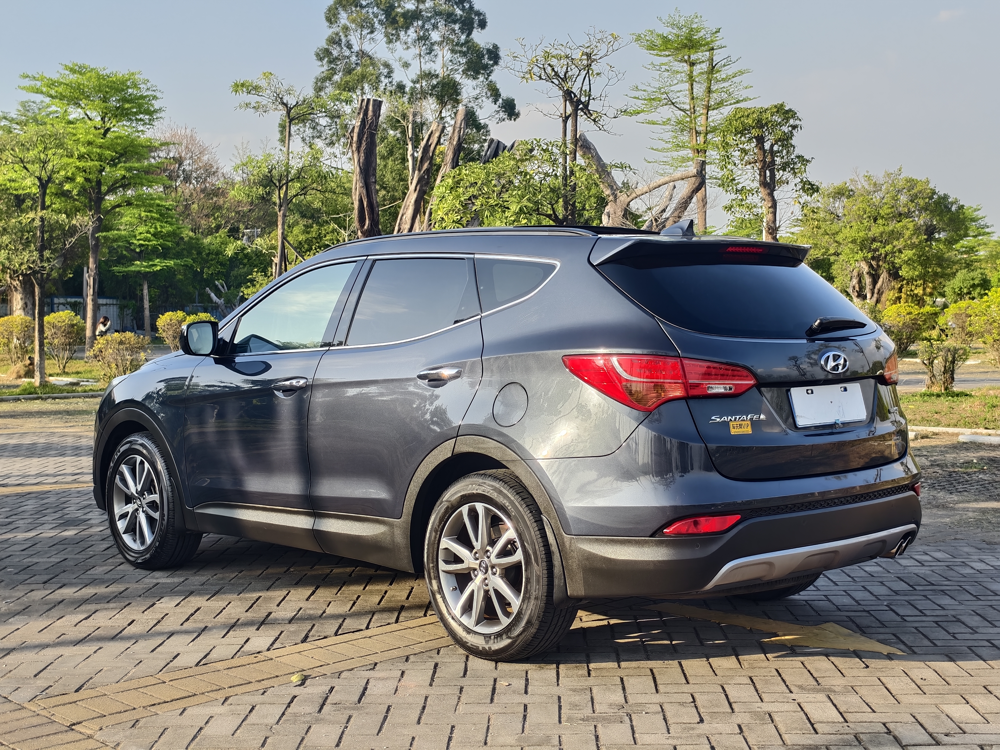 Hyundai Santa Fe (Imported) 2013 car image #18