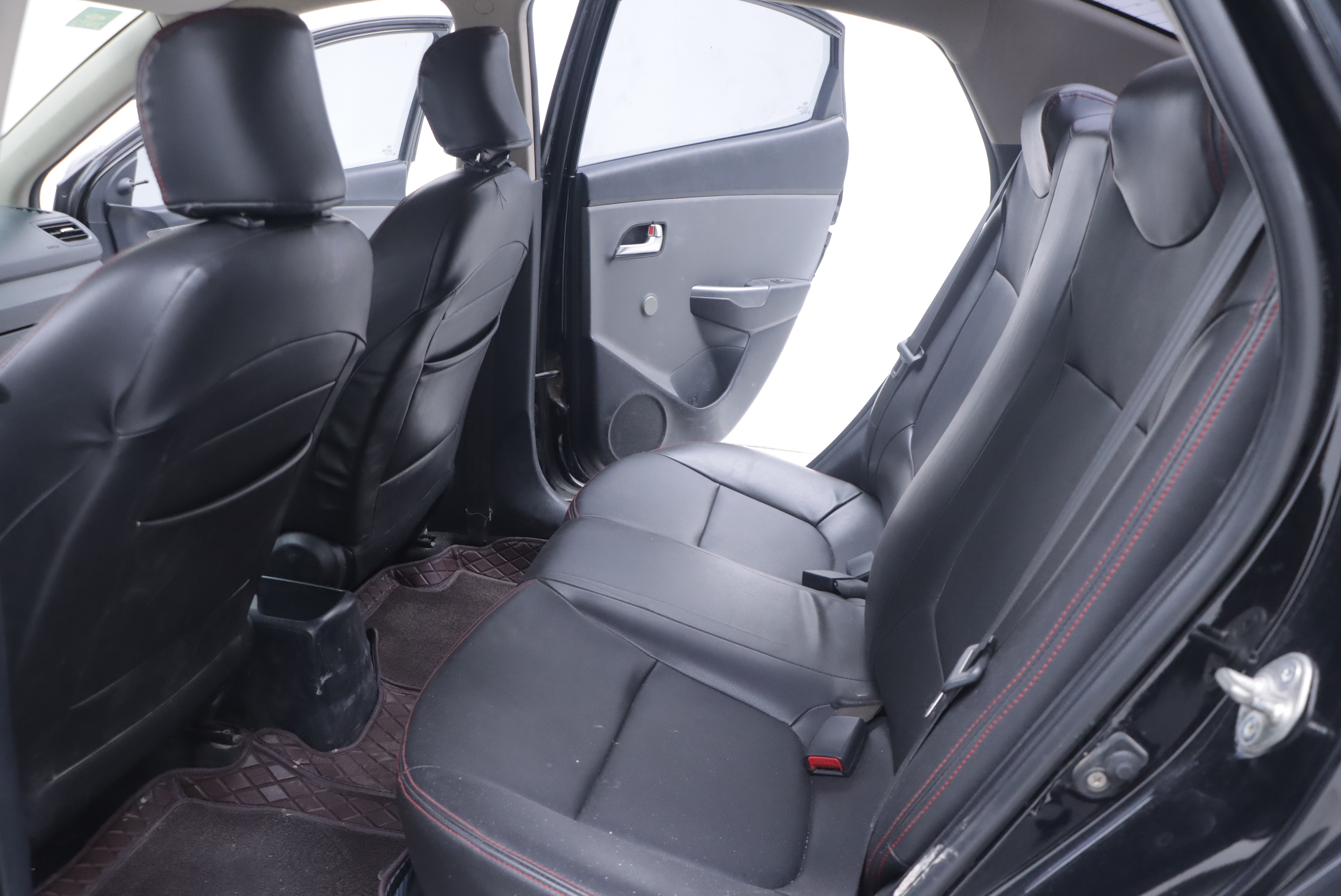 起亚 起亚K2 2016 汽车图片 #18