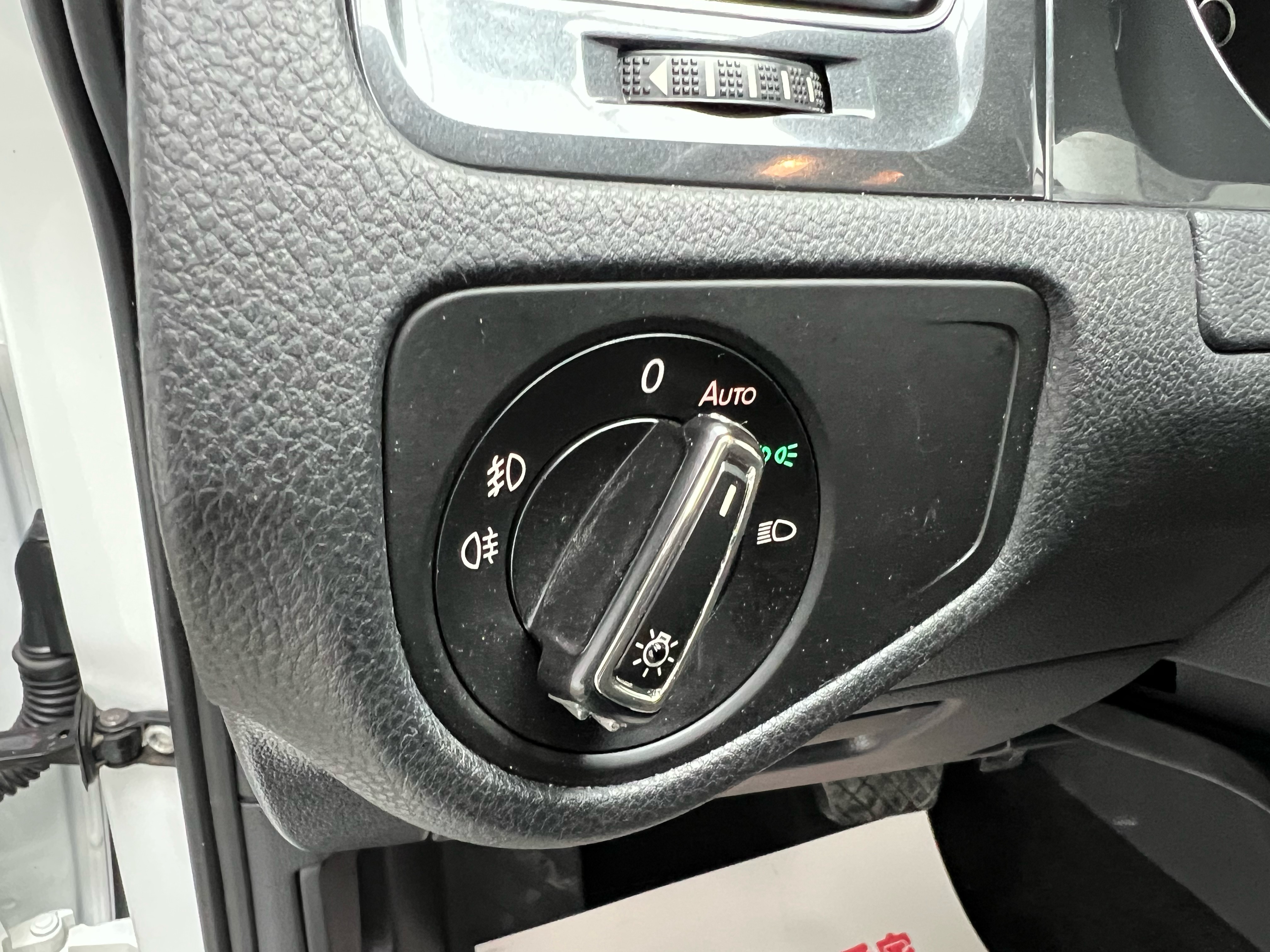 Volkswagen Golf 2019 #18 Volkswagen Golf 2019 car image #18