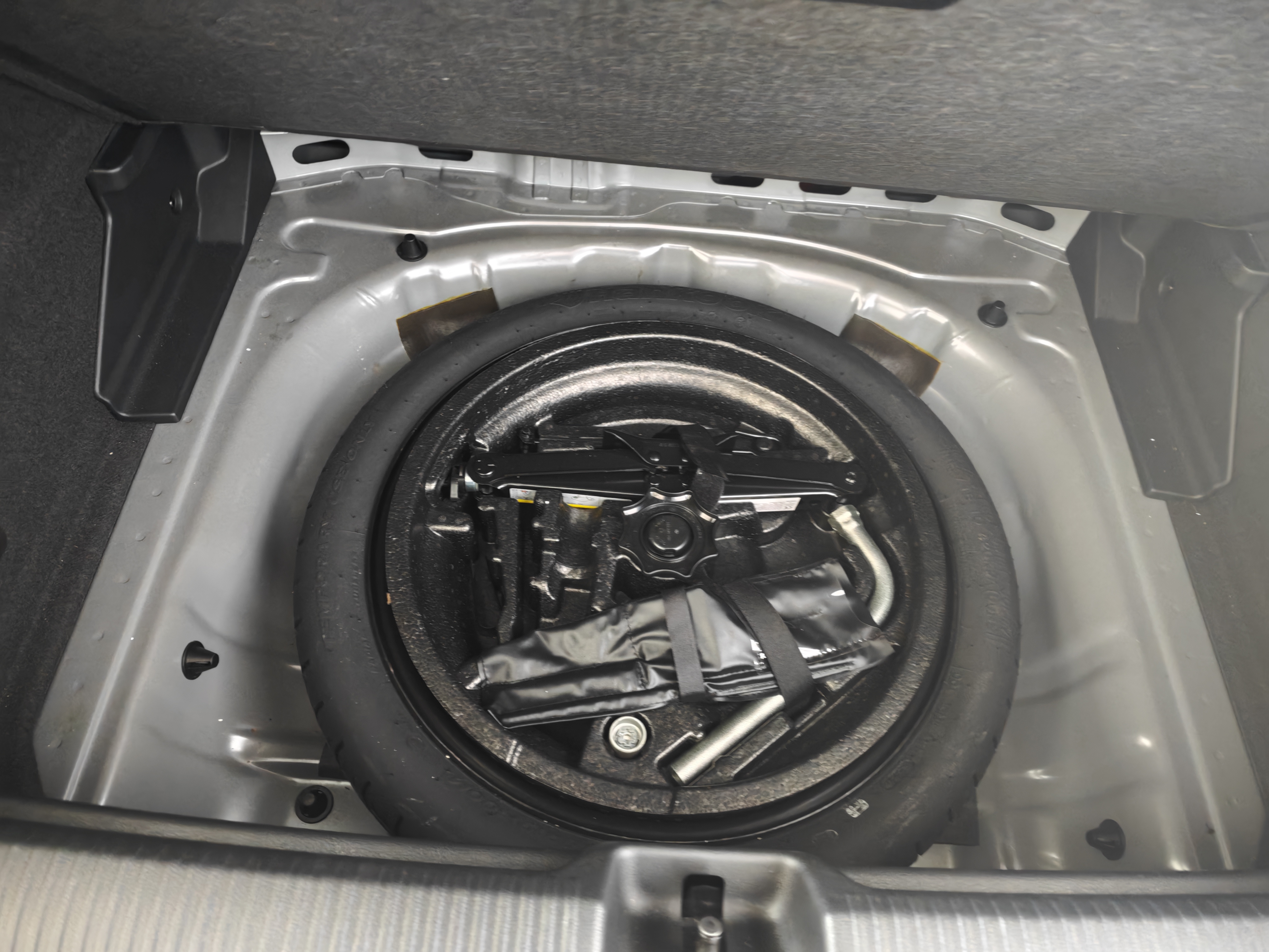 Q2L 2019 #18 Q2L 2019 car image #18