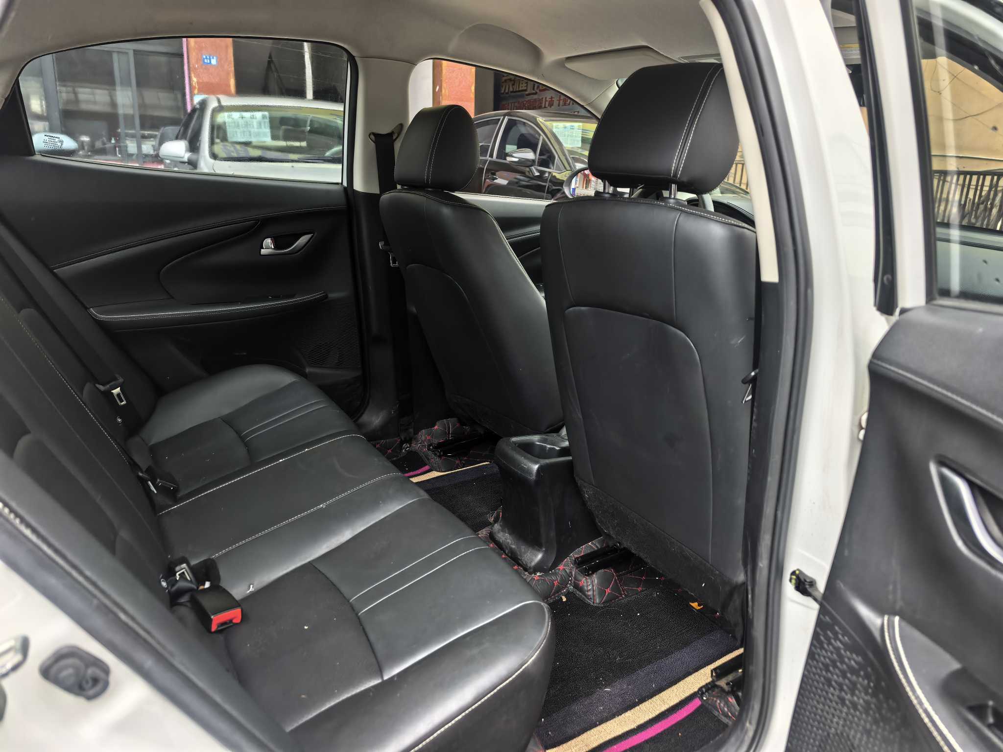 Changan Alsvin 2021 #18 Changan Alsvin 2021 car image #18