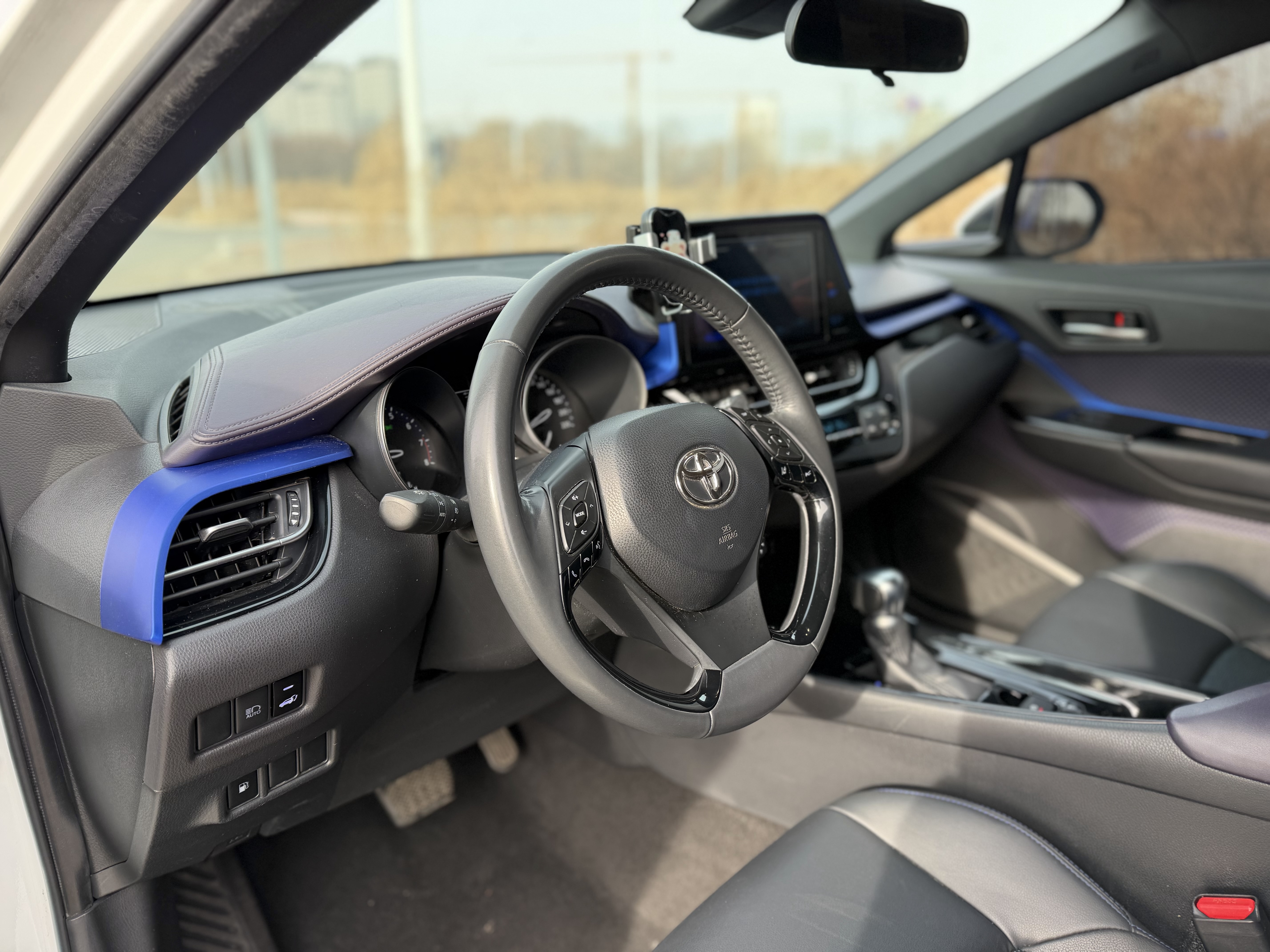 Toyota C-HR 2020 immagine di auto #18