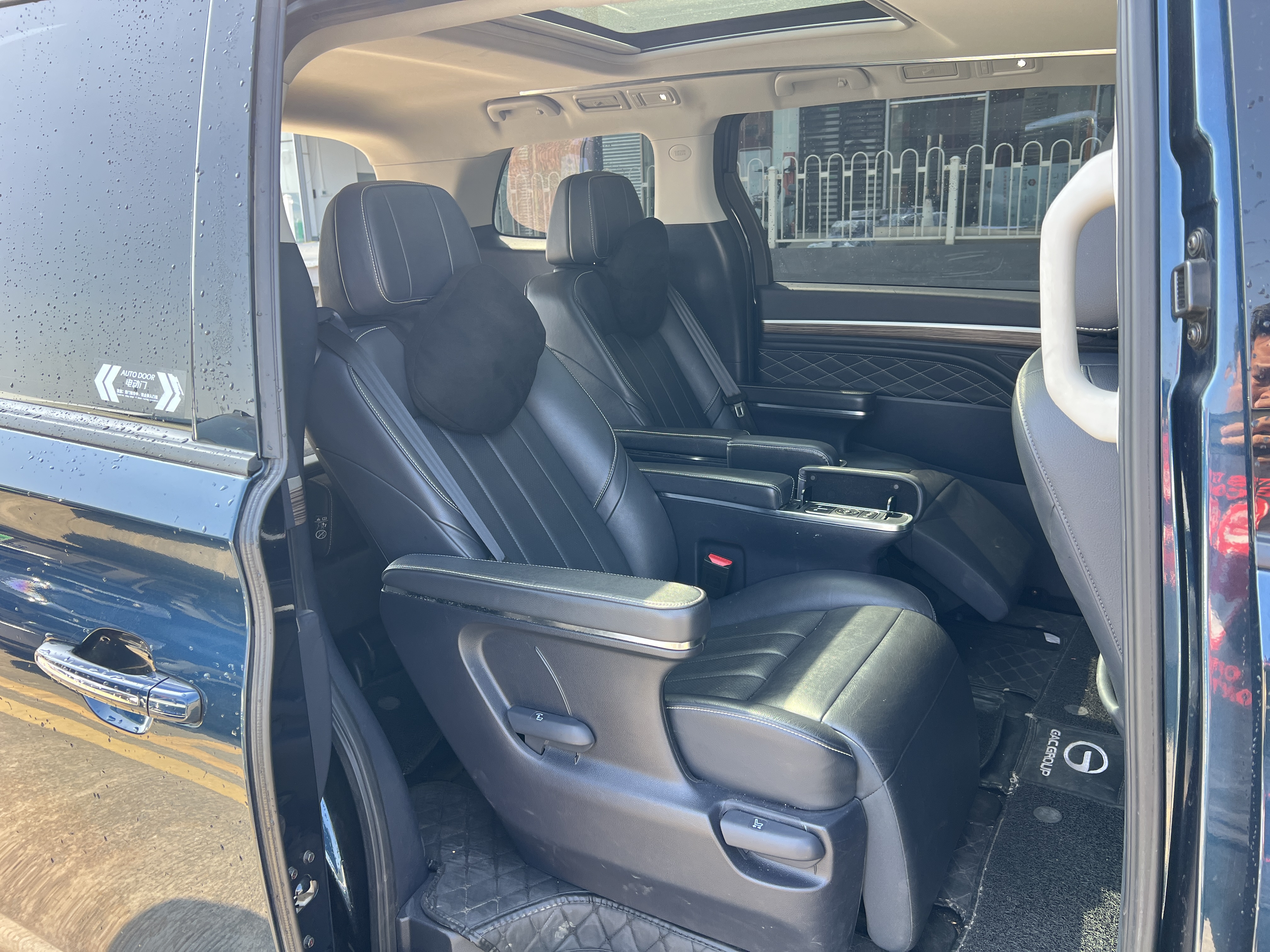 广汽传祺 传祺M8 2020 汽车图片 #18