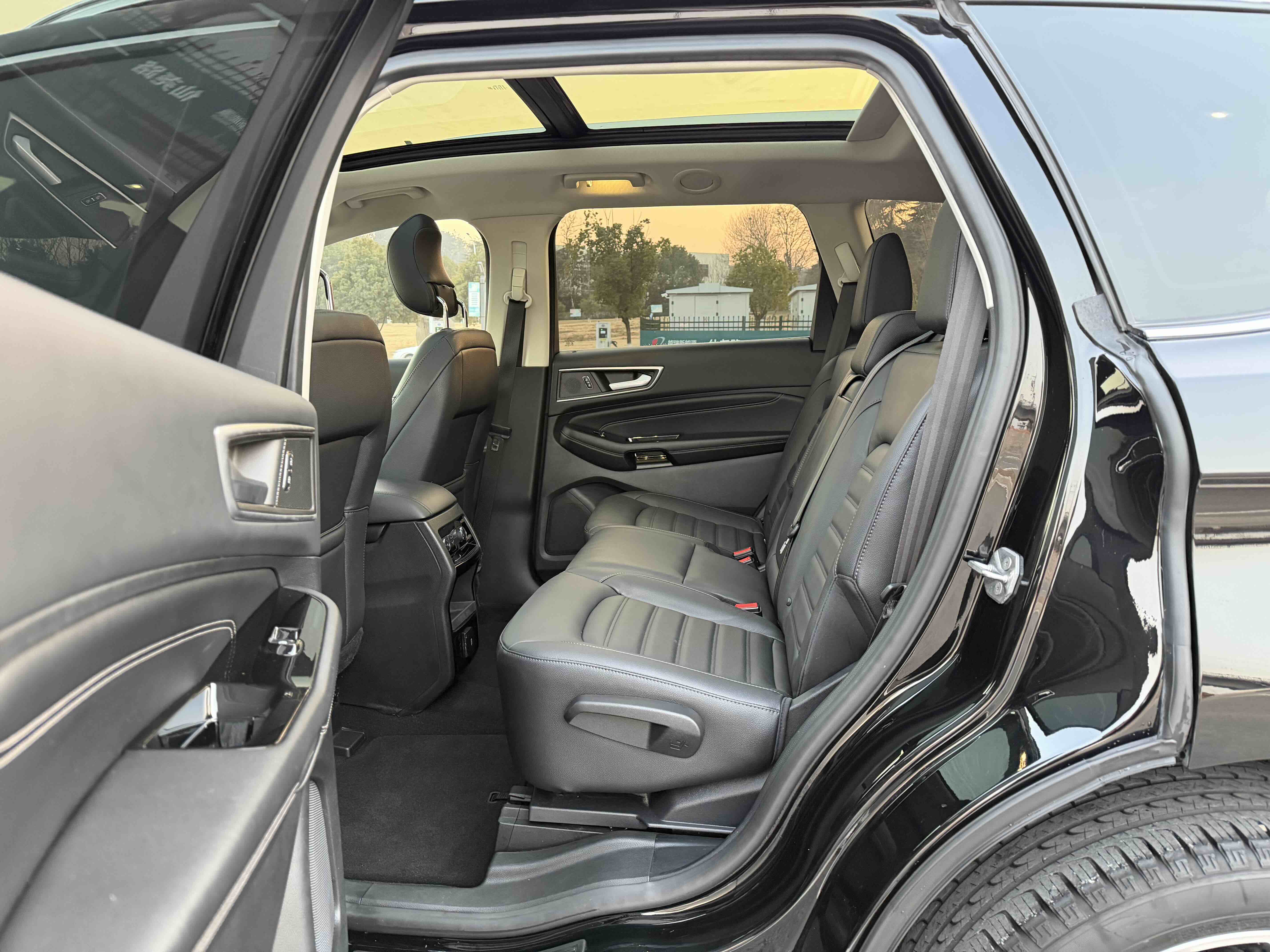 Ford Edge 2020 #18 Ford Edge 2020 car image #18