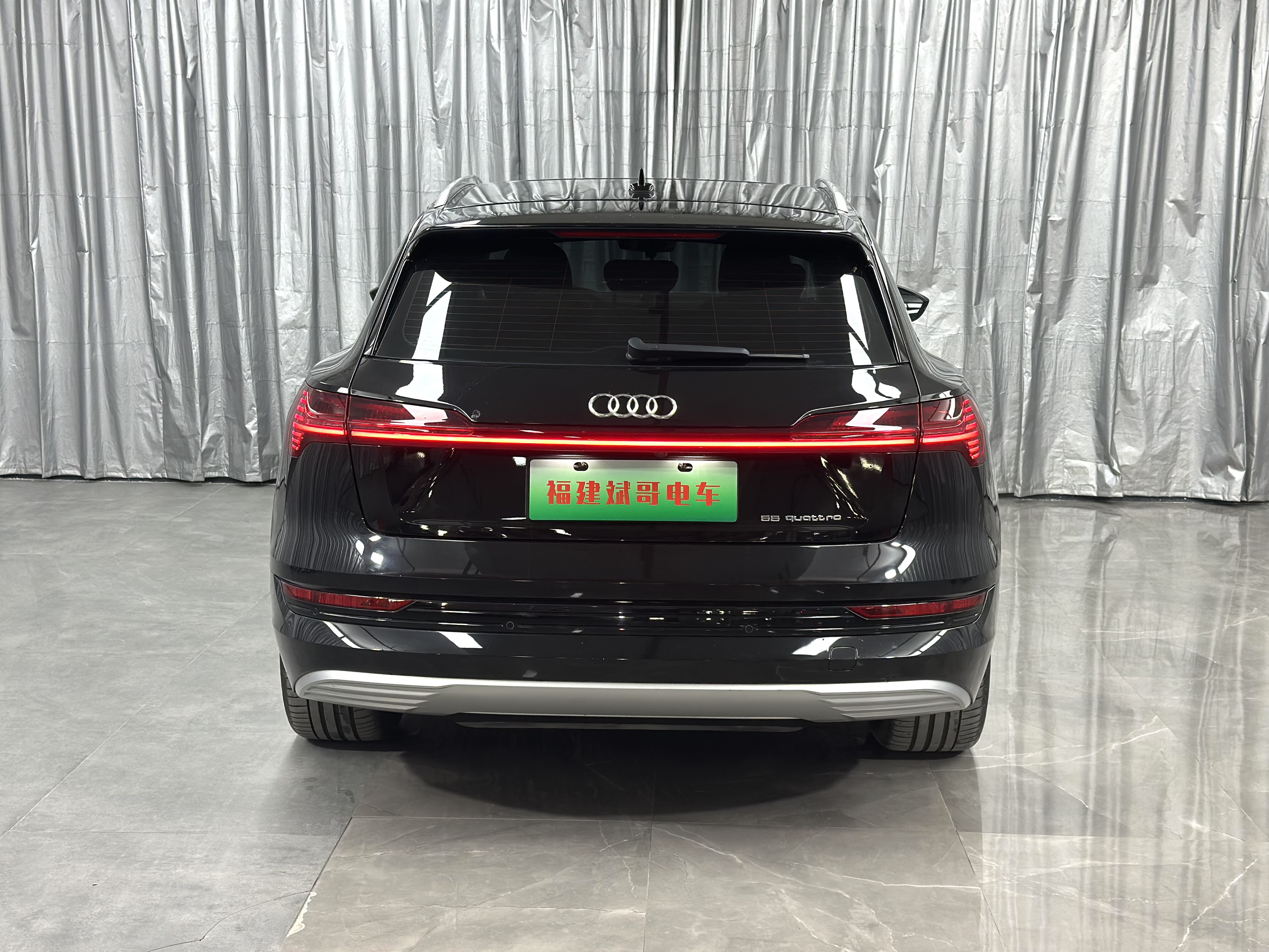 Audi e-tron (Imported) 2020 car image #18