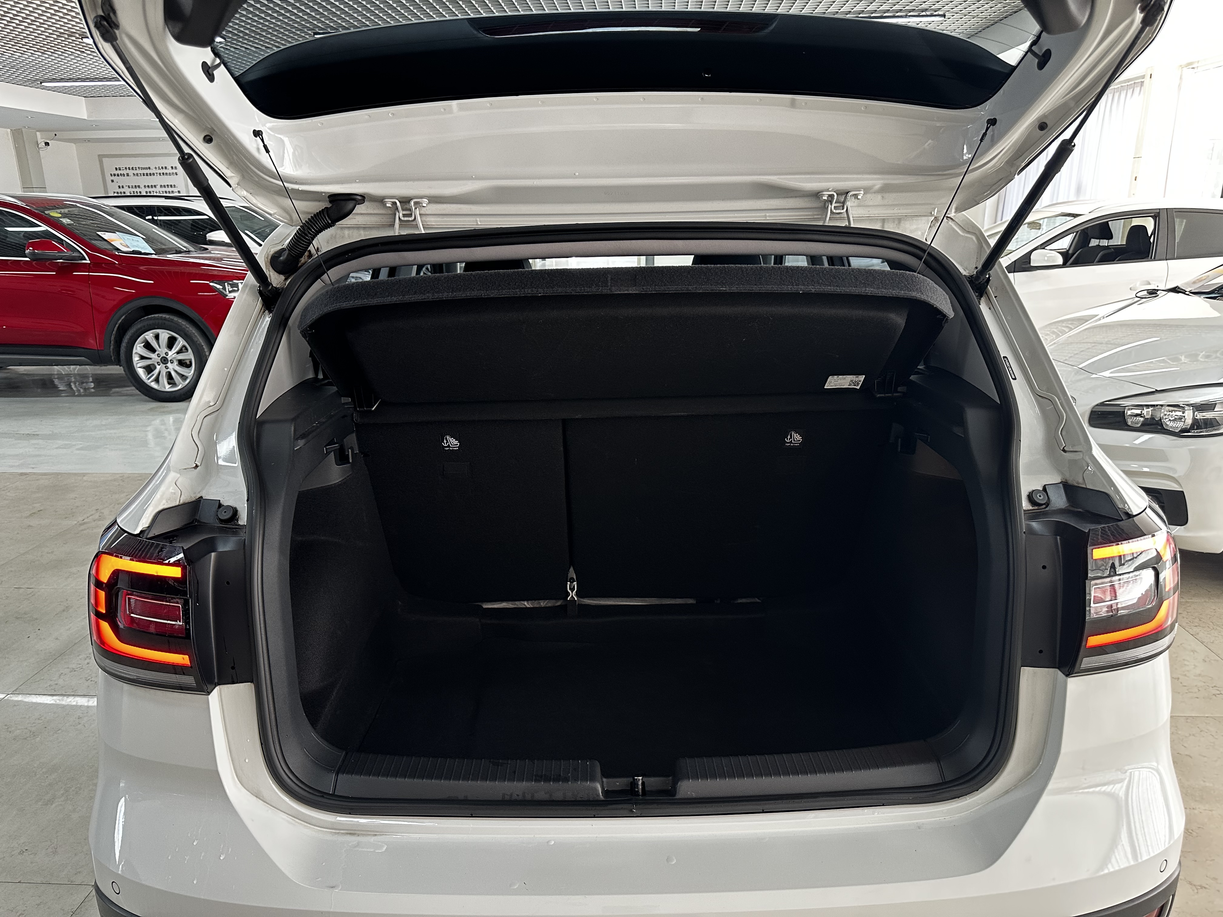 Volkswagen Tacqua 2020 #18 Volkswagen Tacqua 2020 car image #18