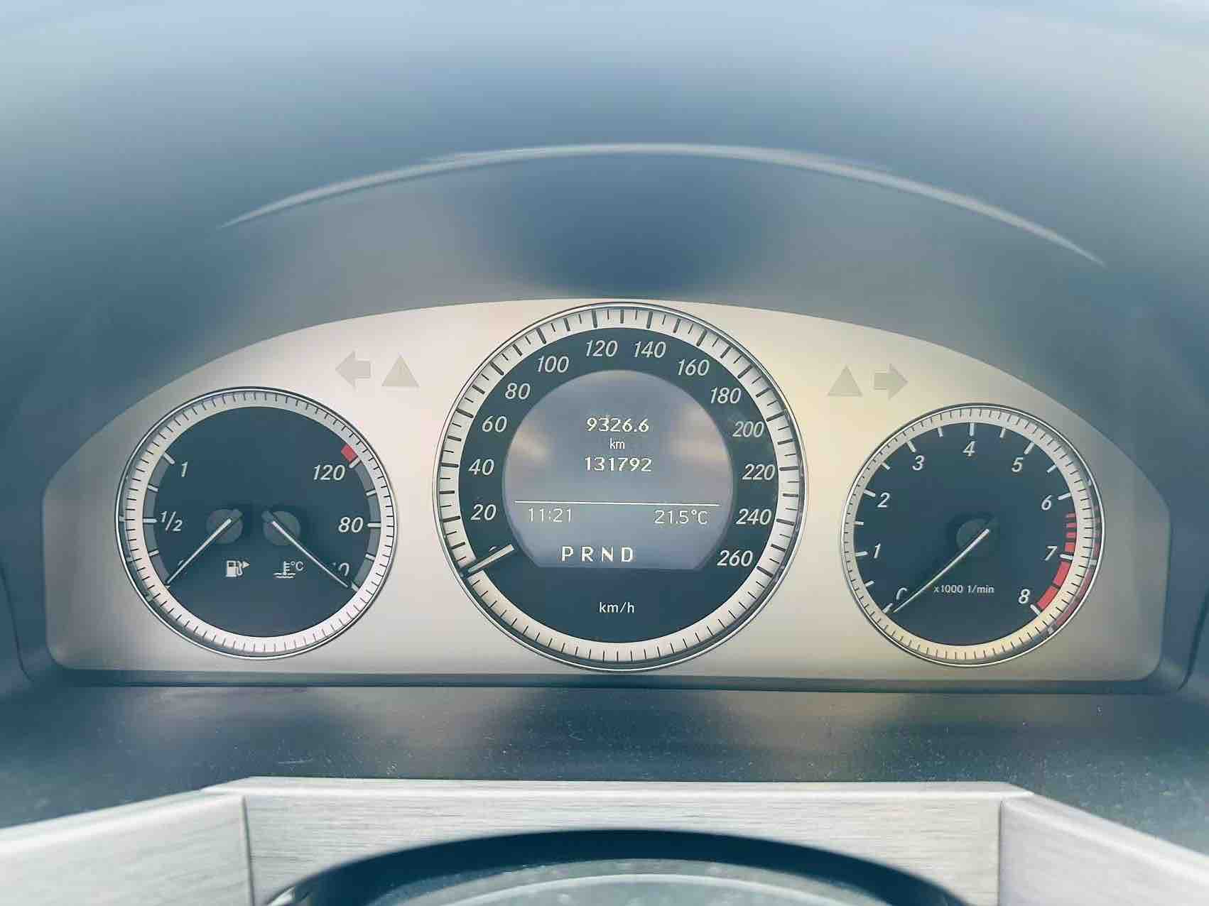 Mercedes-Benz GLK Class (Imported) 2010 #18 Mercedes-Benz GLK Class (Imported) 2010 car image #18