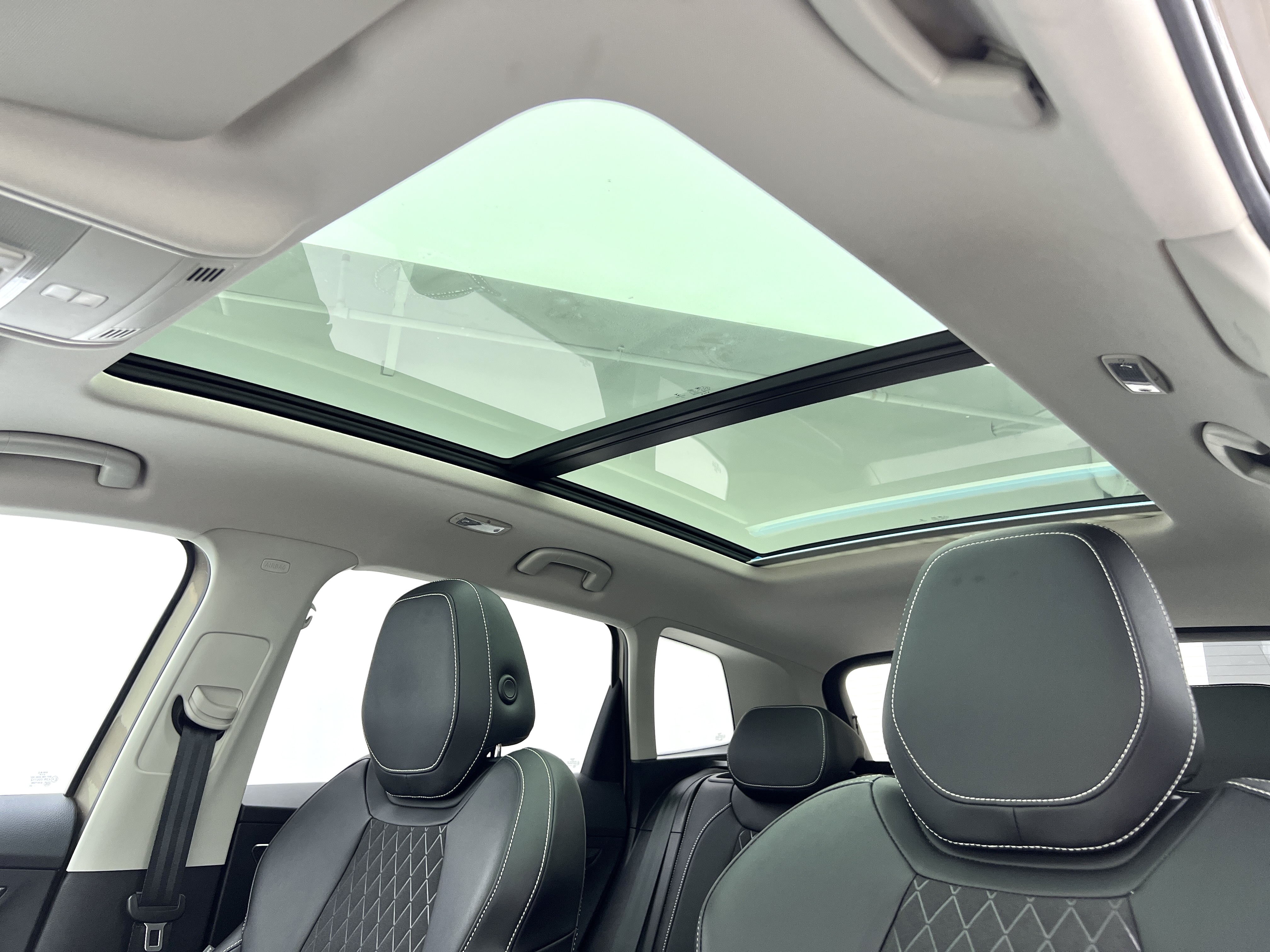 Skoda Karoq 2020 car image #18