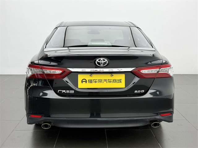 Toyota Camry 2021 car image #18