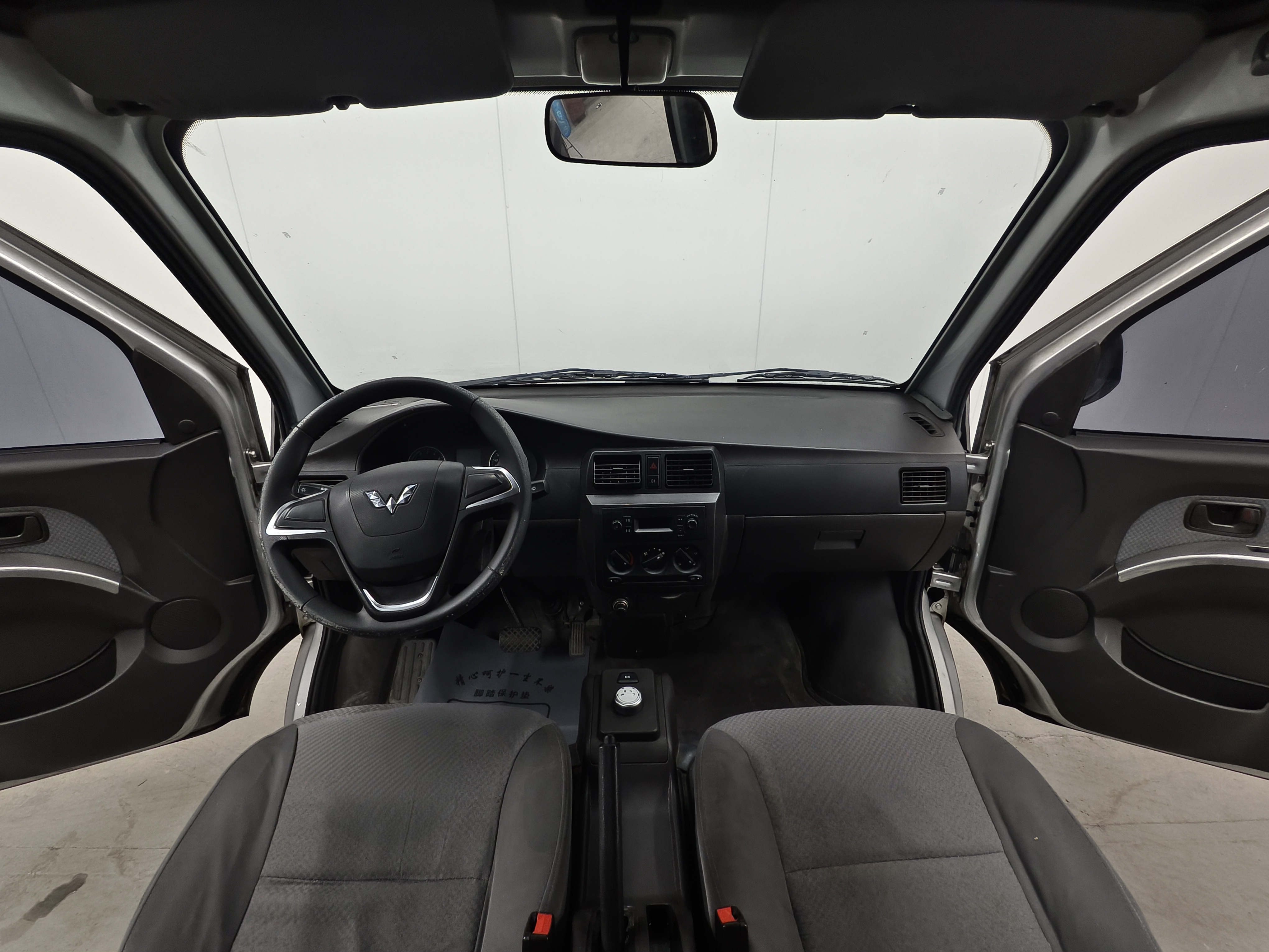 Wuling Rongguang EV 2022 immagine di auto #18