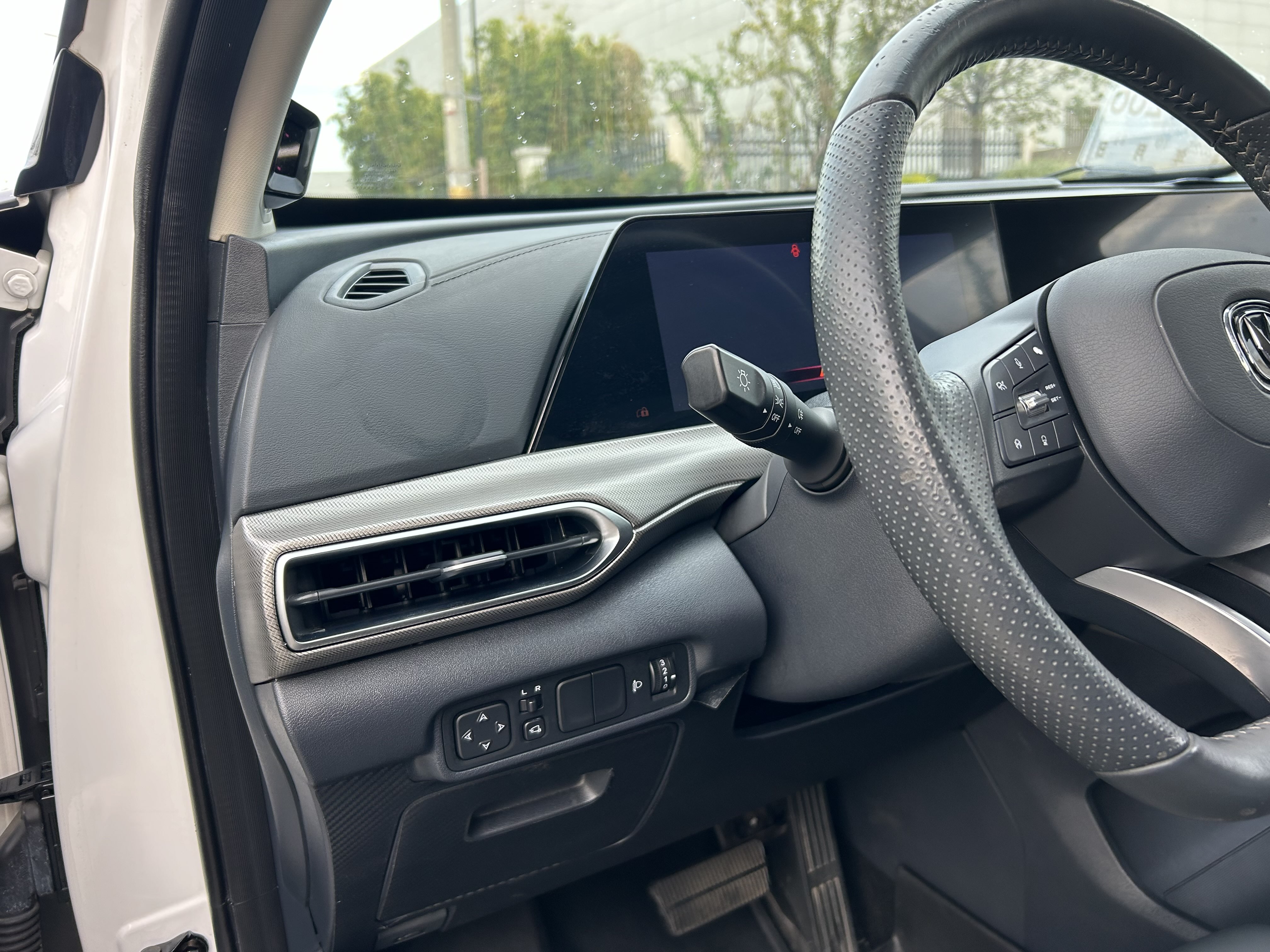 Changan UNI-T 2021 car image #18