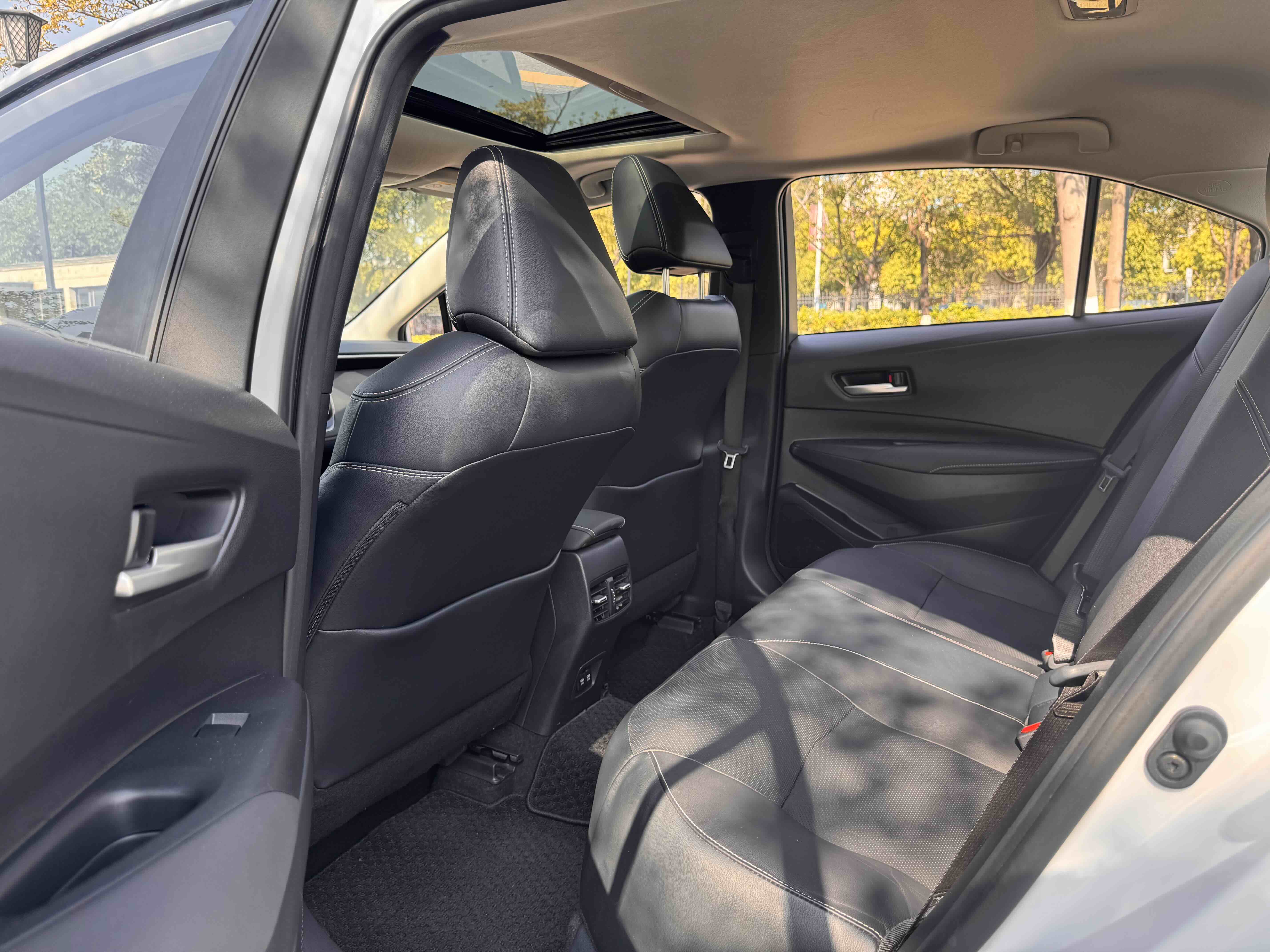 Corolla 2020 immagine di auto #18