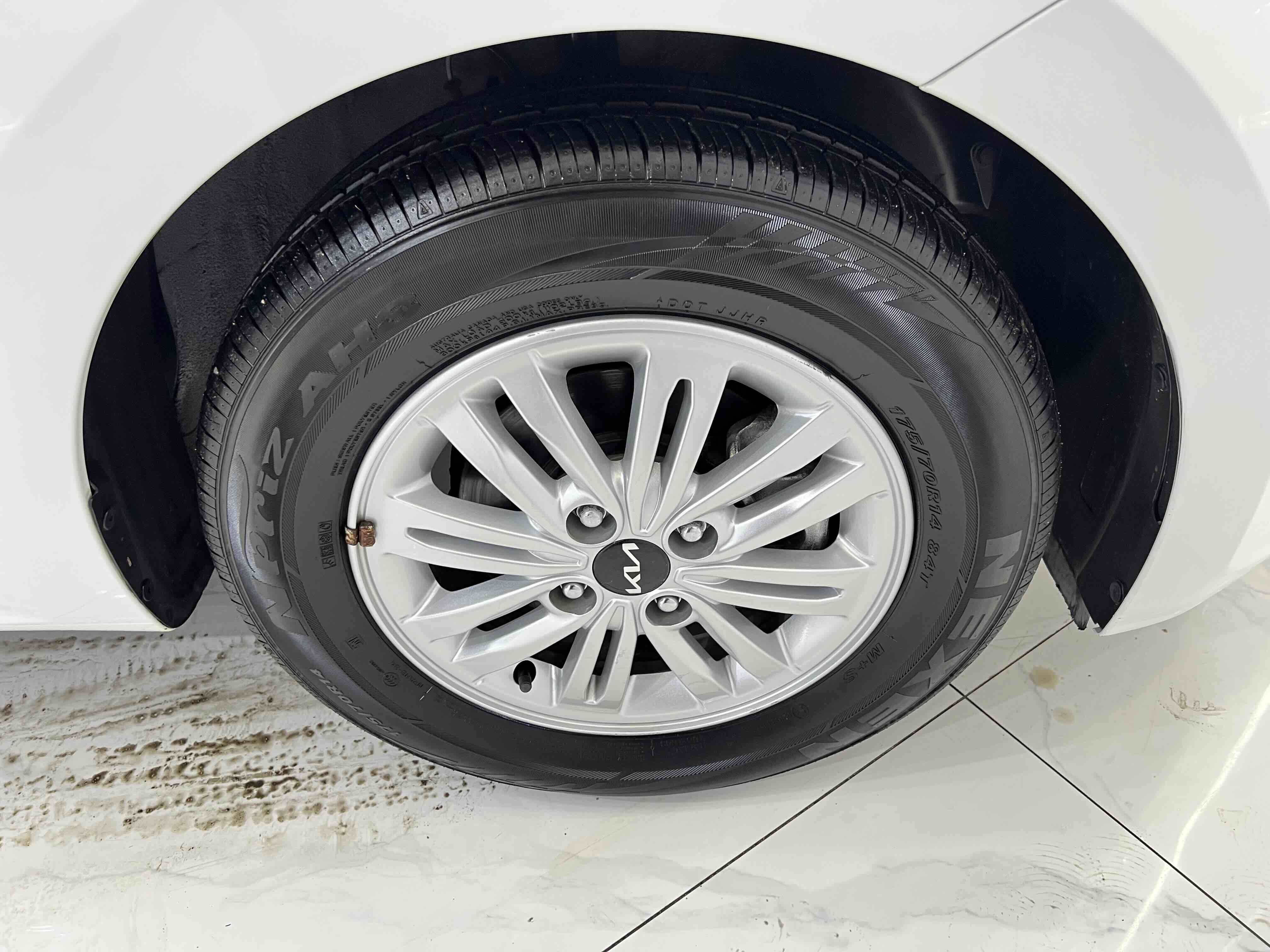 起亚 焕驰 2021 汽车图片 #18