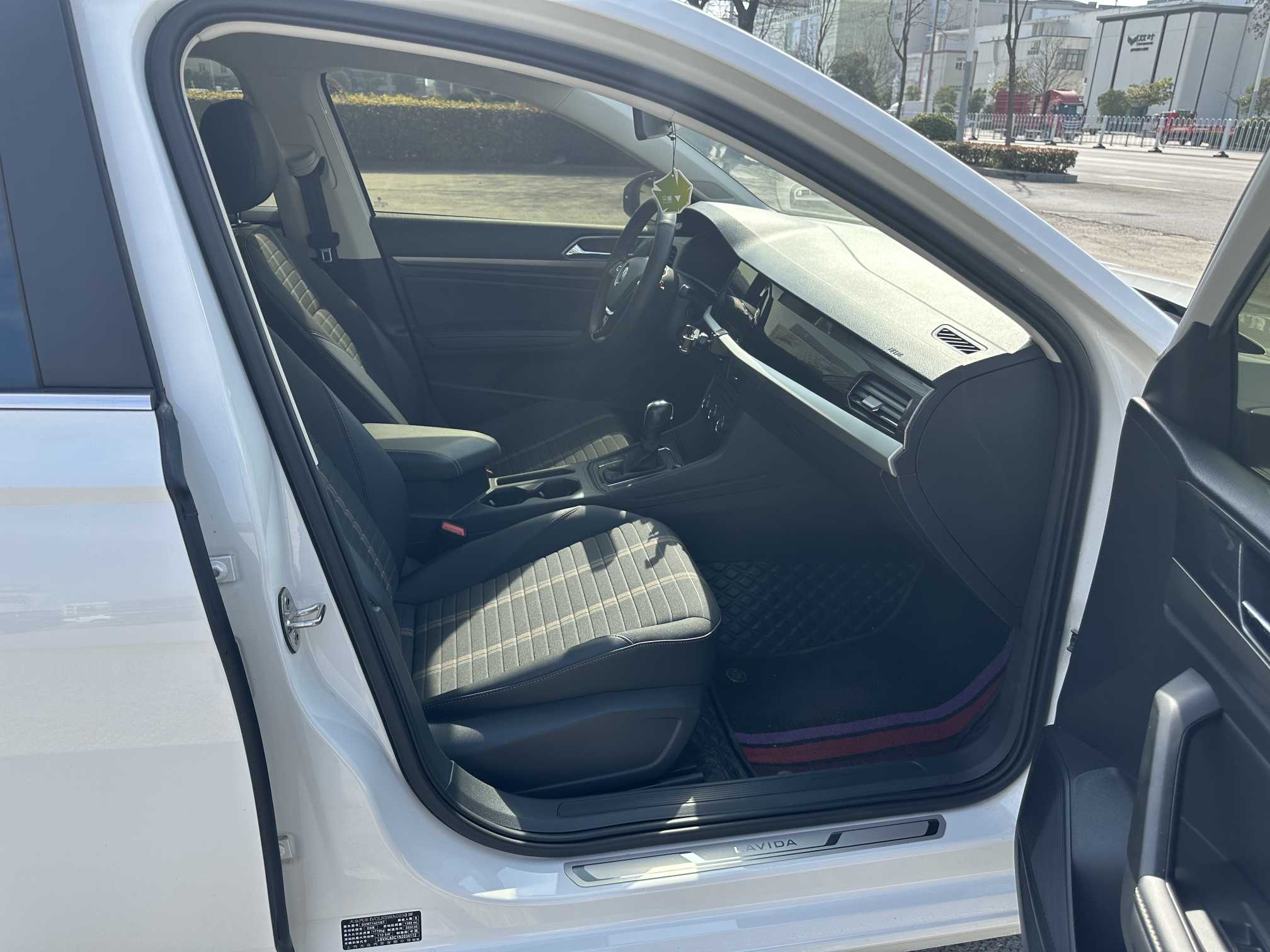Volkswagen Lavida 2022 car image #18