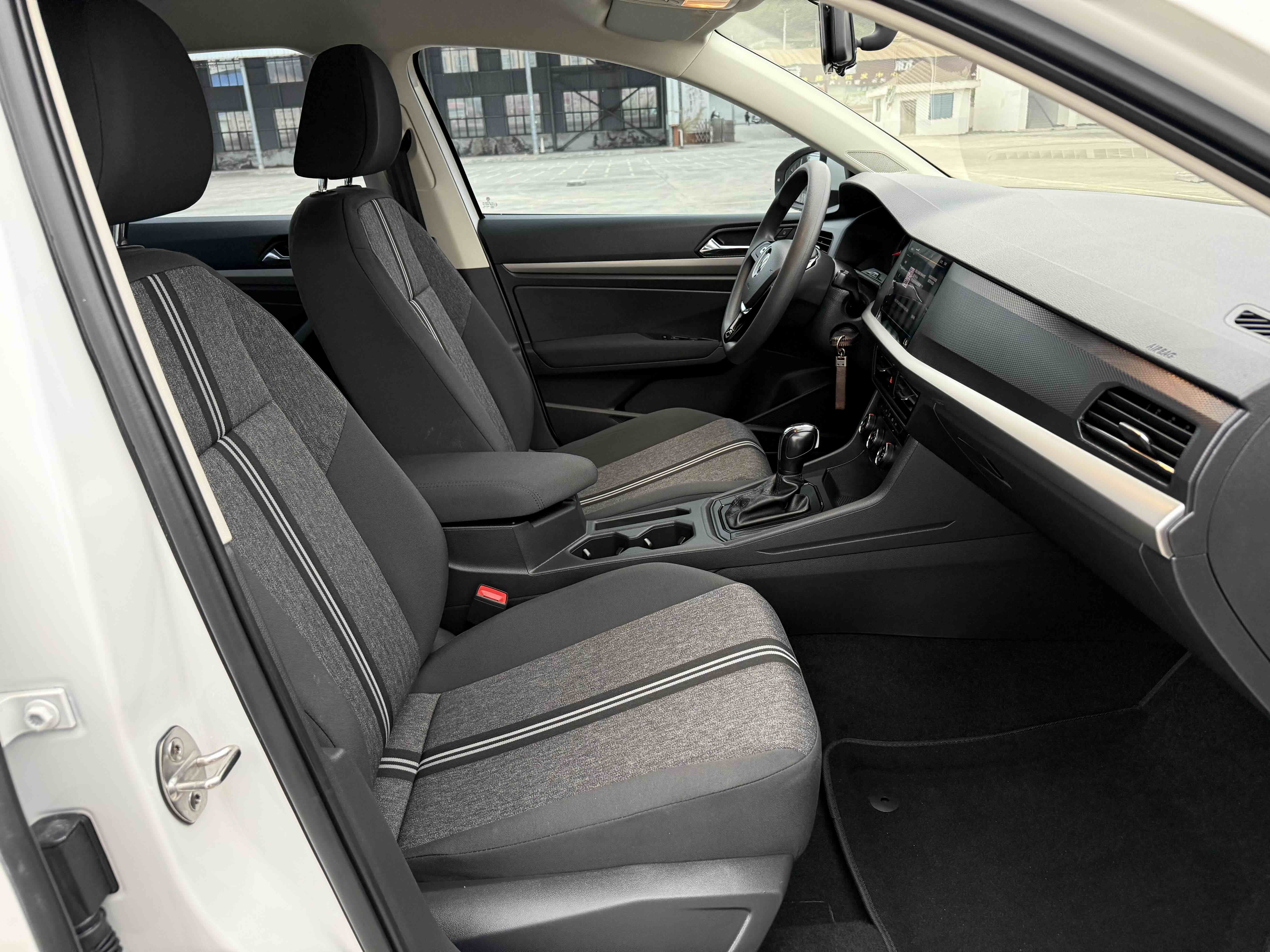 Volkswagen Lavida 2021 #18 Volkswagen Lavida 2021 car image #18