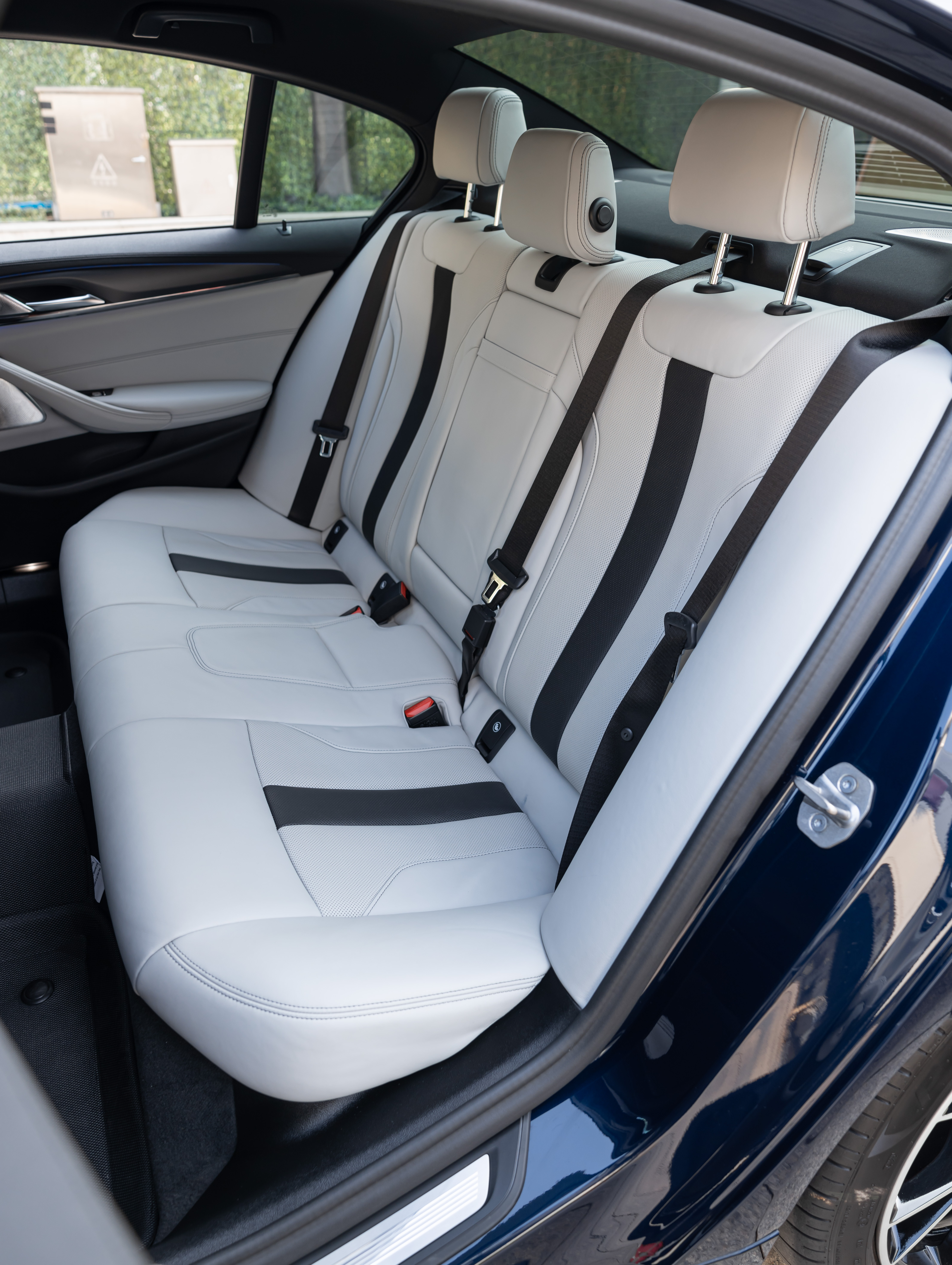 BMW M5 2023 изображение автомобиля #18