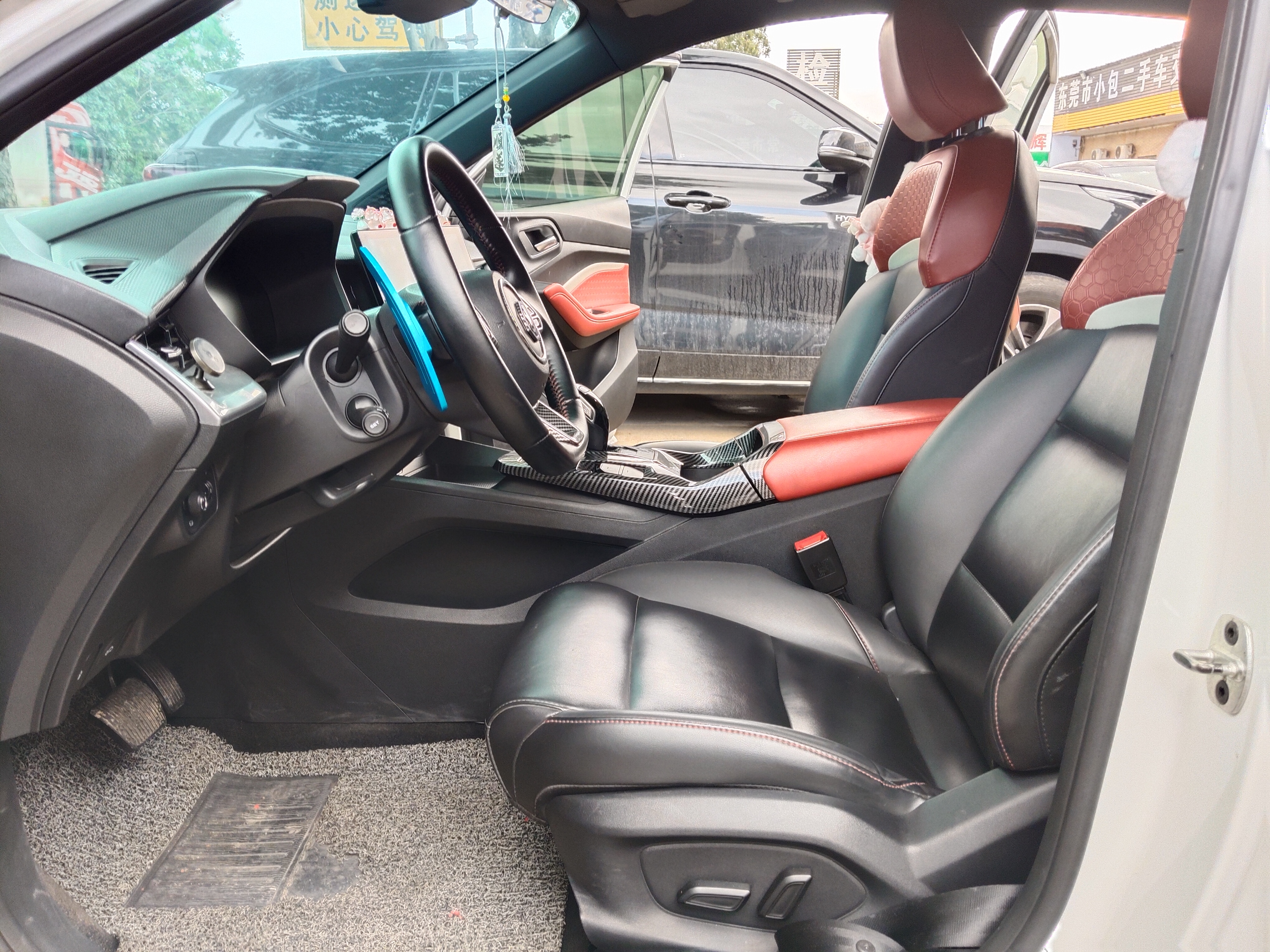 5 2022 immagine di auto #18